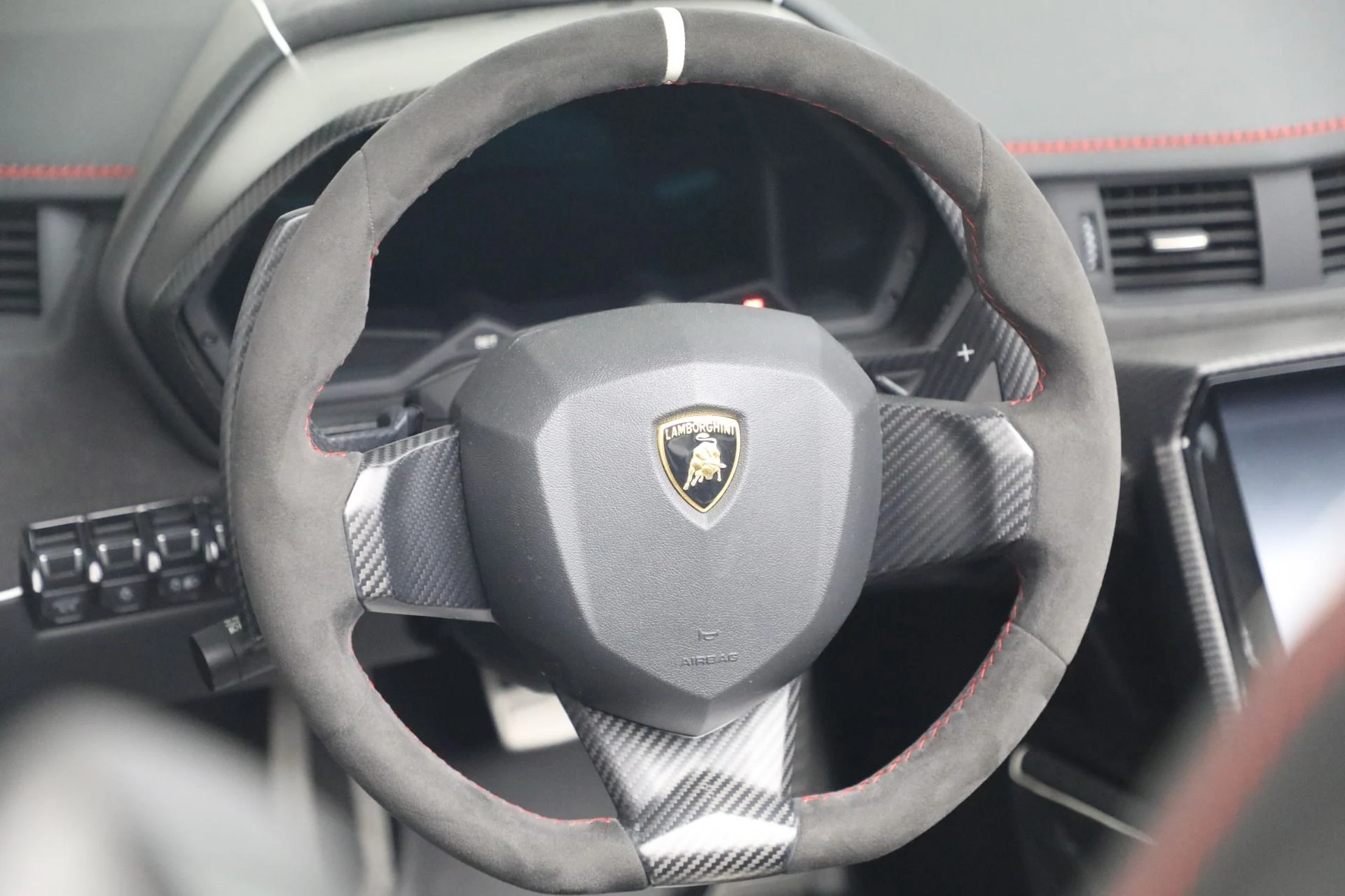 mph016_503998559_Used_2017_Lamborghini_Centenario_Roadster_1778176880_15efb44aad