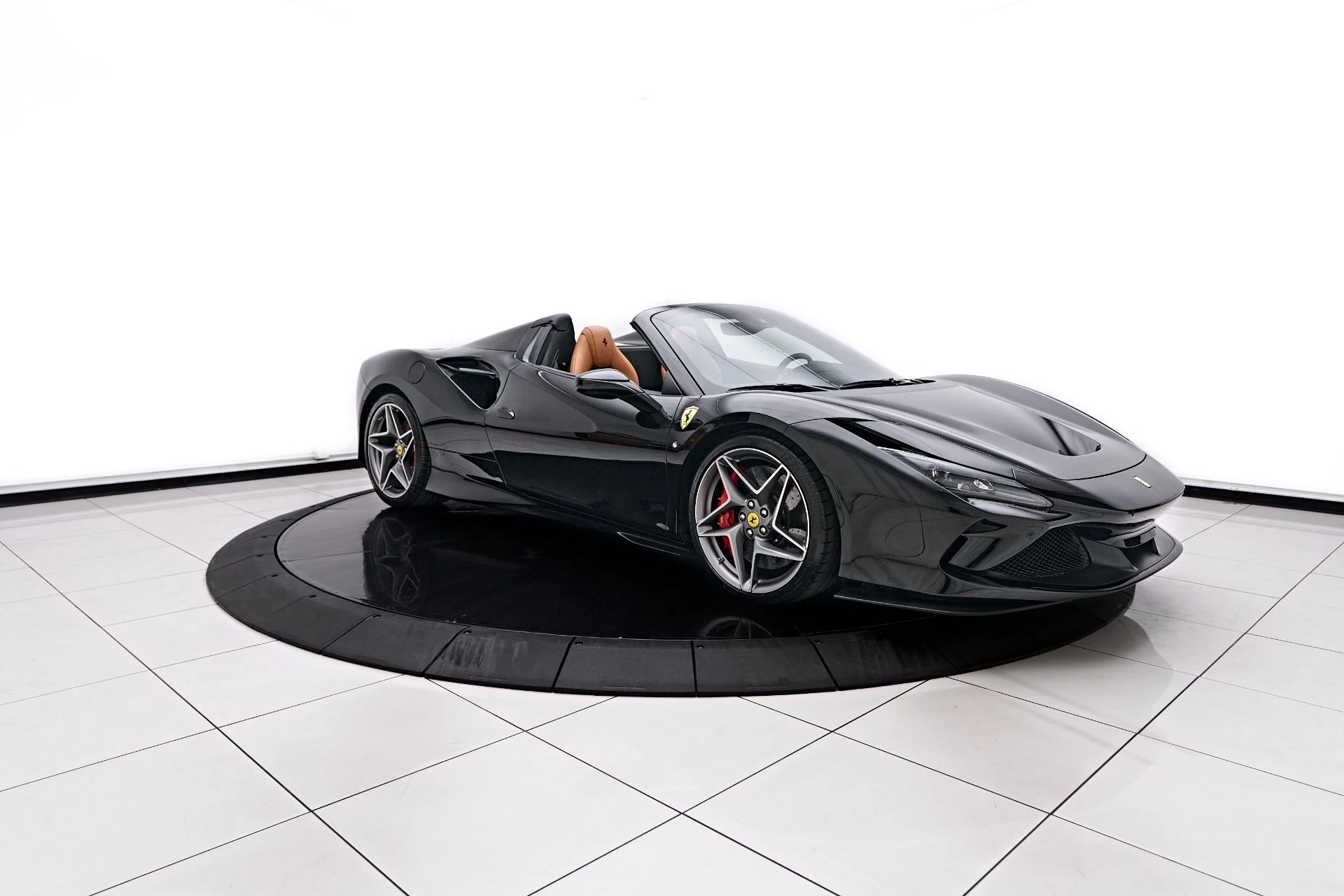 mph016_504628277_Used_2022_Ferrari_F8_Spider_Base_1757638617_6a656fc921