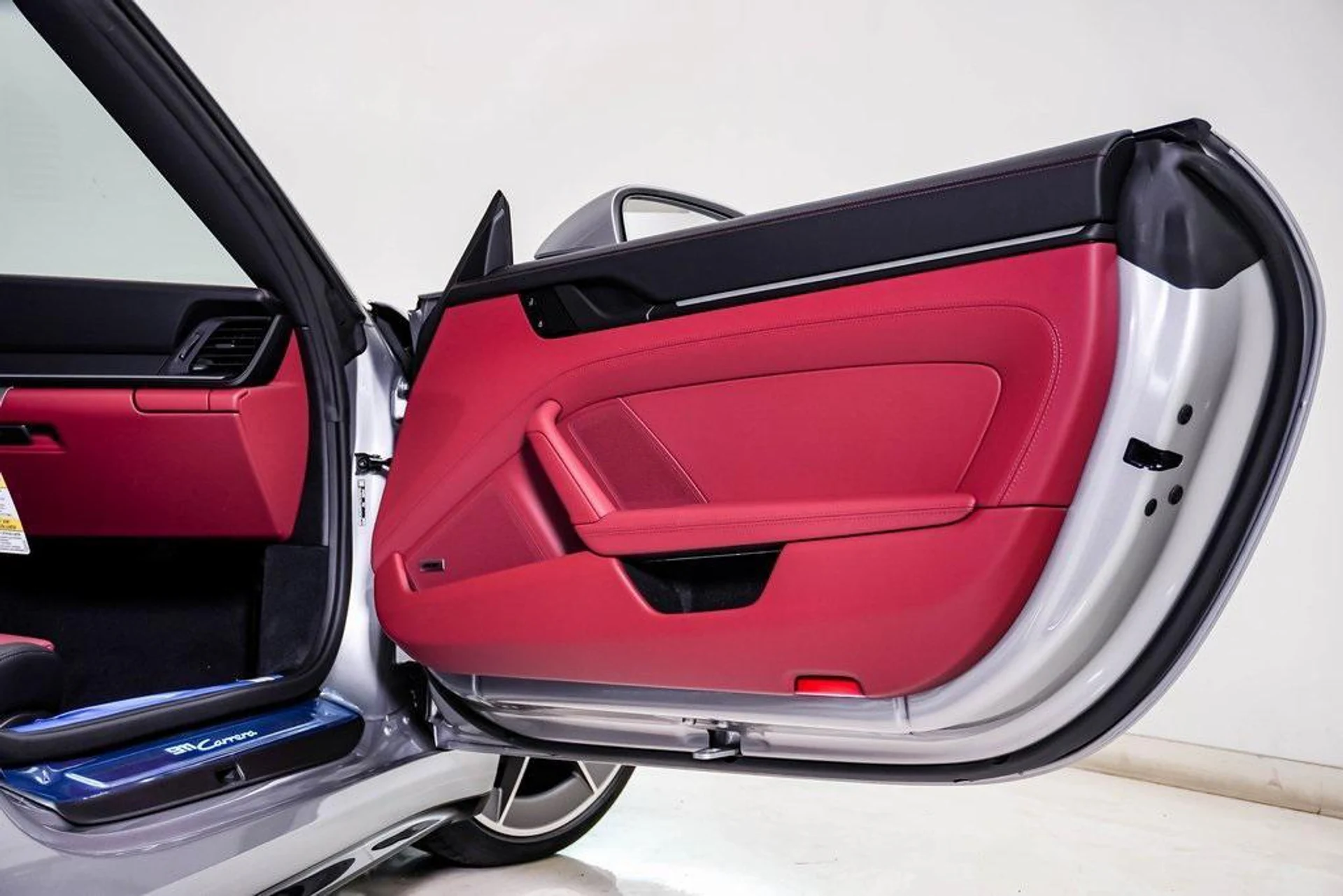 mph016_506132492_l_Vv_AF_8_HK_Iw_P04_So_OA_2984p_GTFM_967f85e650