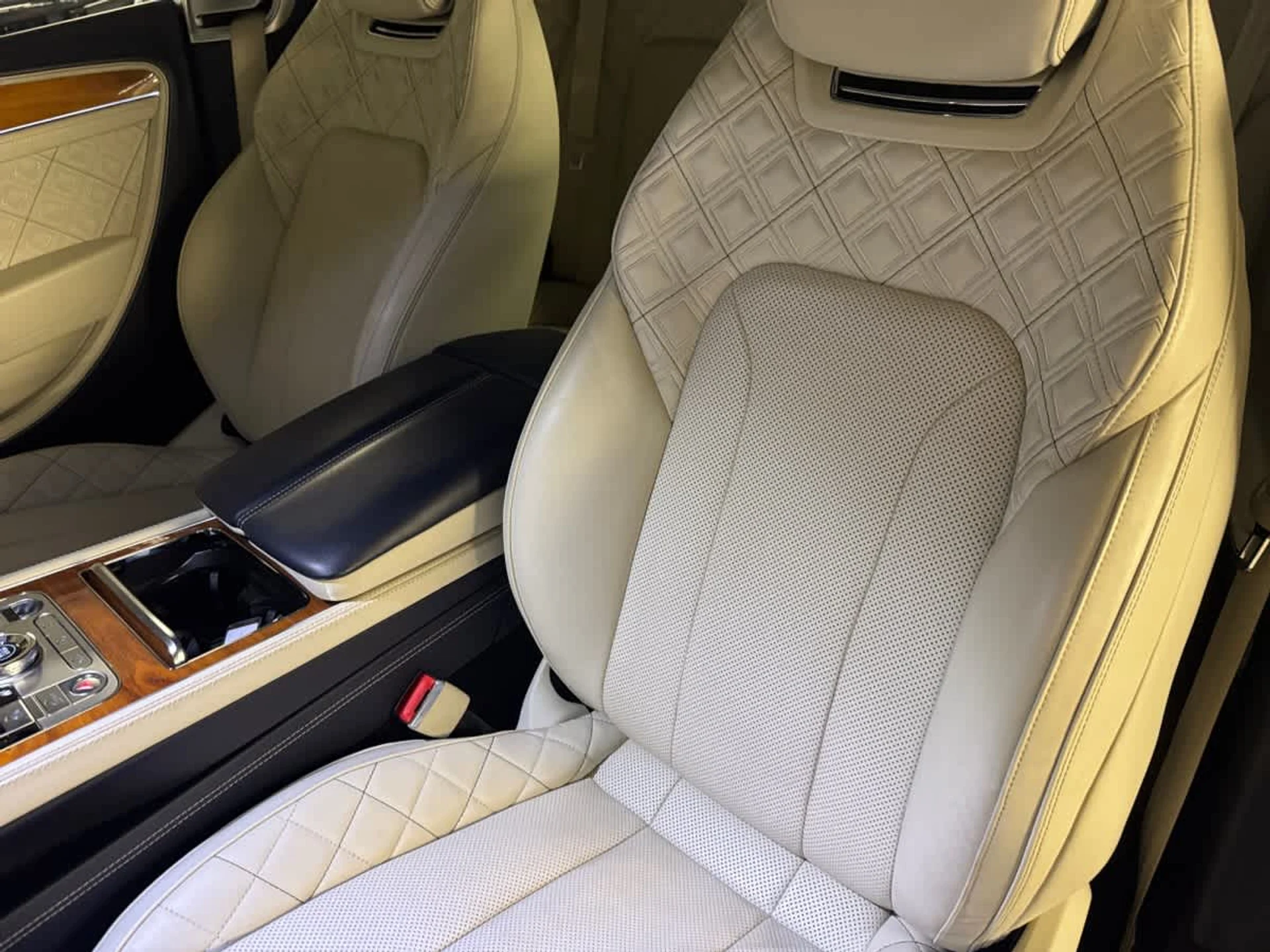 mph016_506483528_113474dd58c9913643042e4491c9891fx_4cfb2a2bbe