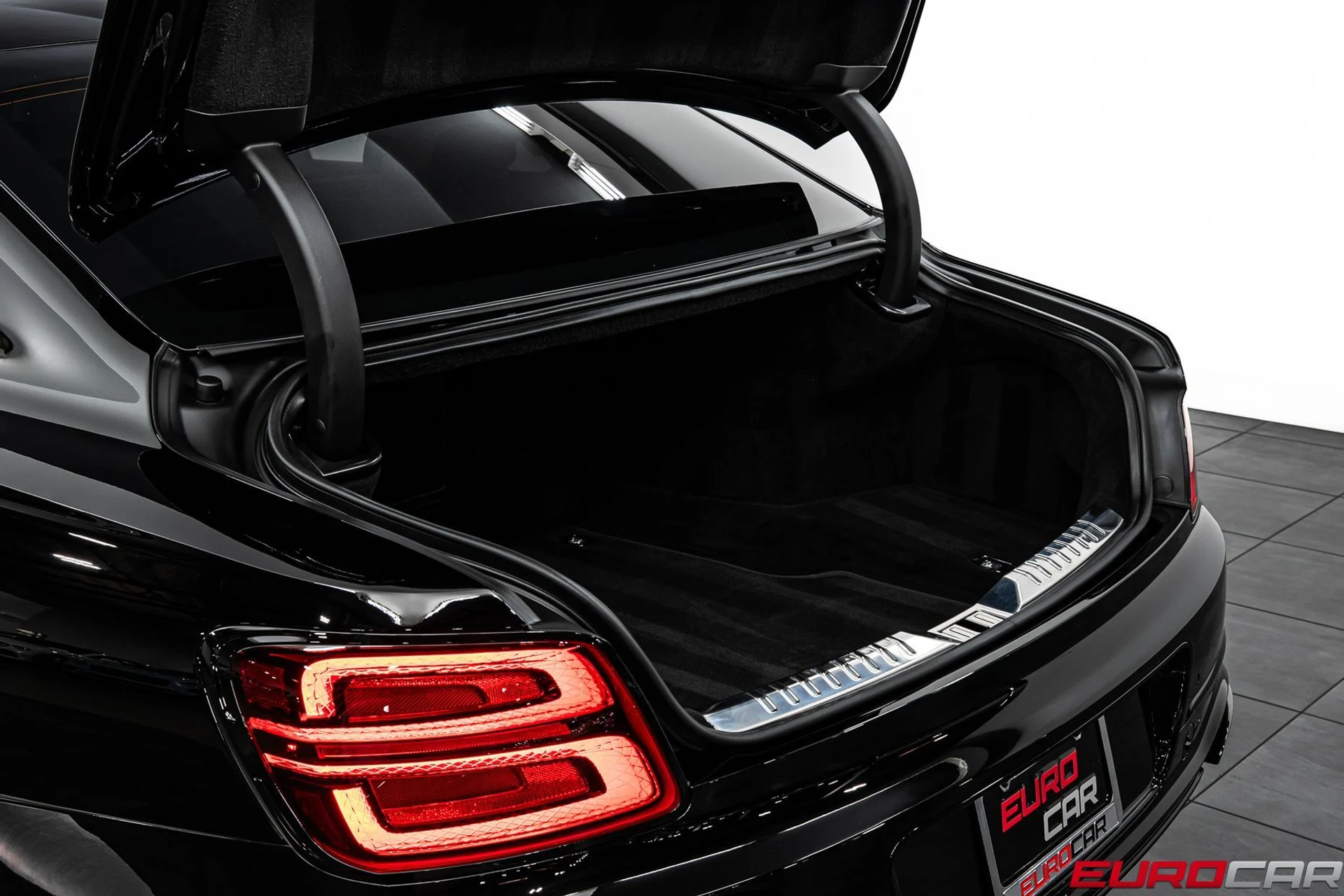 mph016_507302189_e706c2f1_301b_4815_9eca_c48c0abcf955_65a34cb283