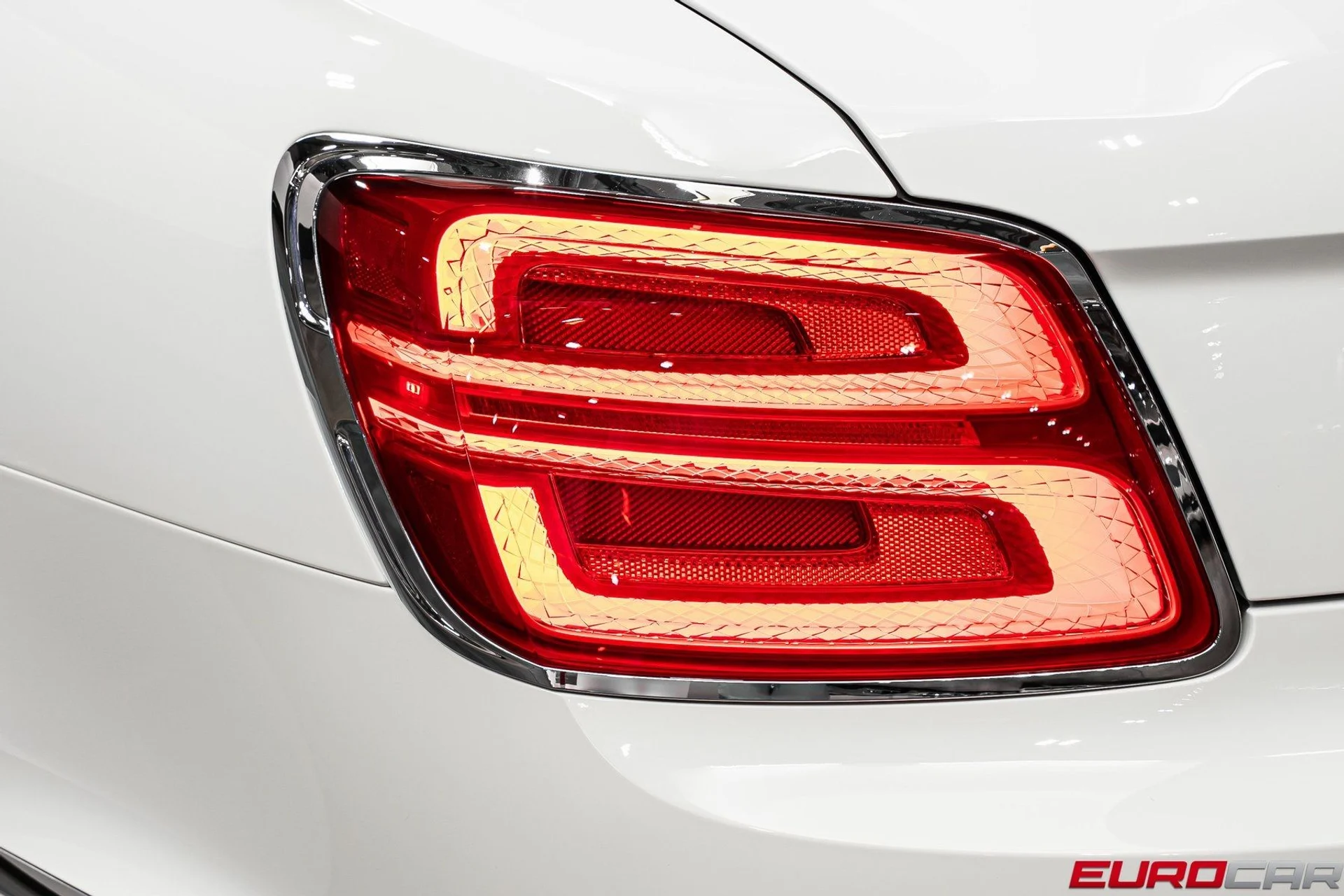 mph016_525208194_image_17_53941d2112