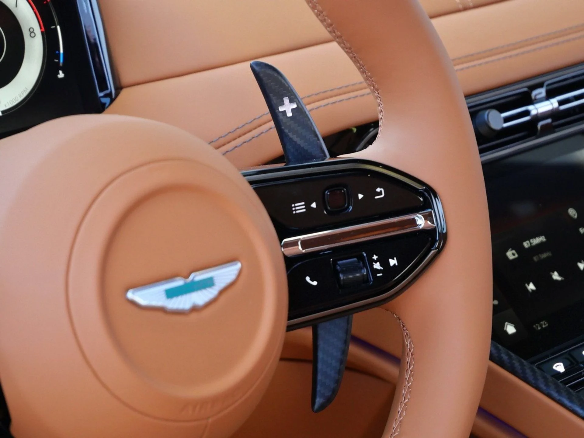 mph016_527640053_56f8a77c554cb7bebe329230f39800bex_53a5528b82