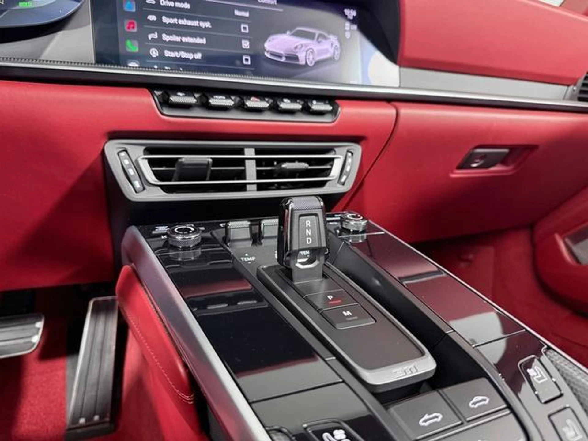 mph016_528709471_y_Yg_K6eeu_I_Ud692_Ujznp_ZC_Lfq_Lv_M_1ee772f0e4