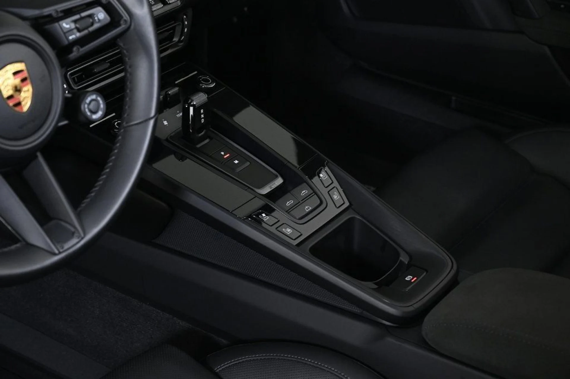 mph016_534034300_c764339cfb264fbd9afd1adbacdbf6e2_92e99513a7