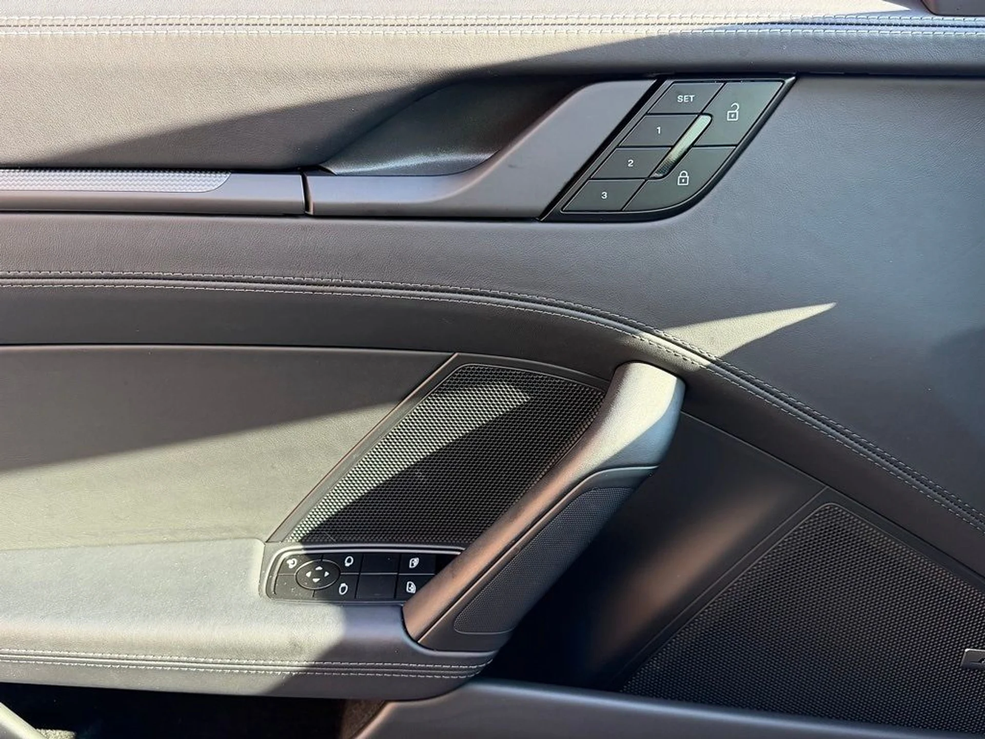 mph016_540379625_e563bf3da046c9bcc5ae0132e97de5b9x_91f407ec6b