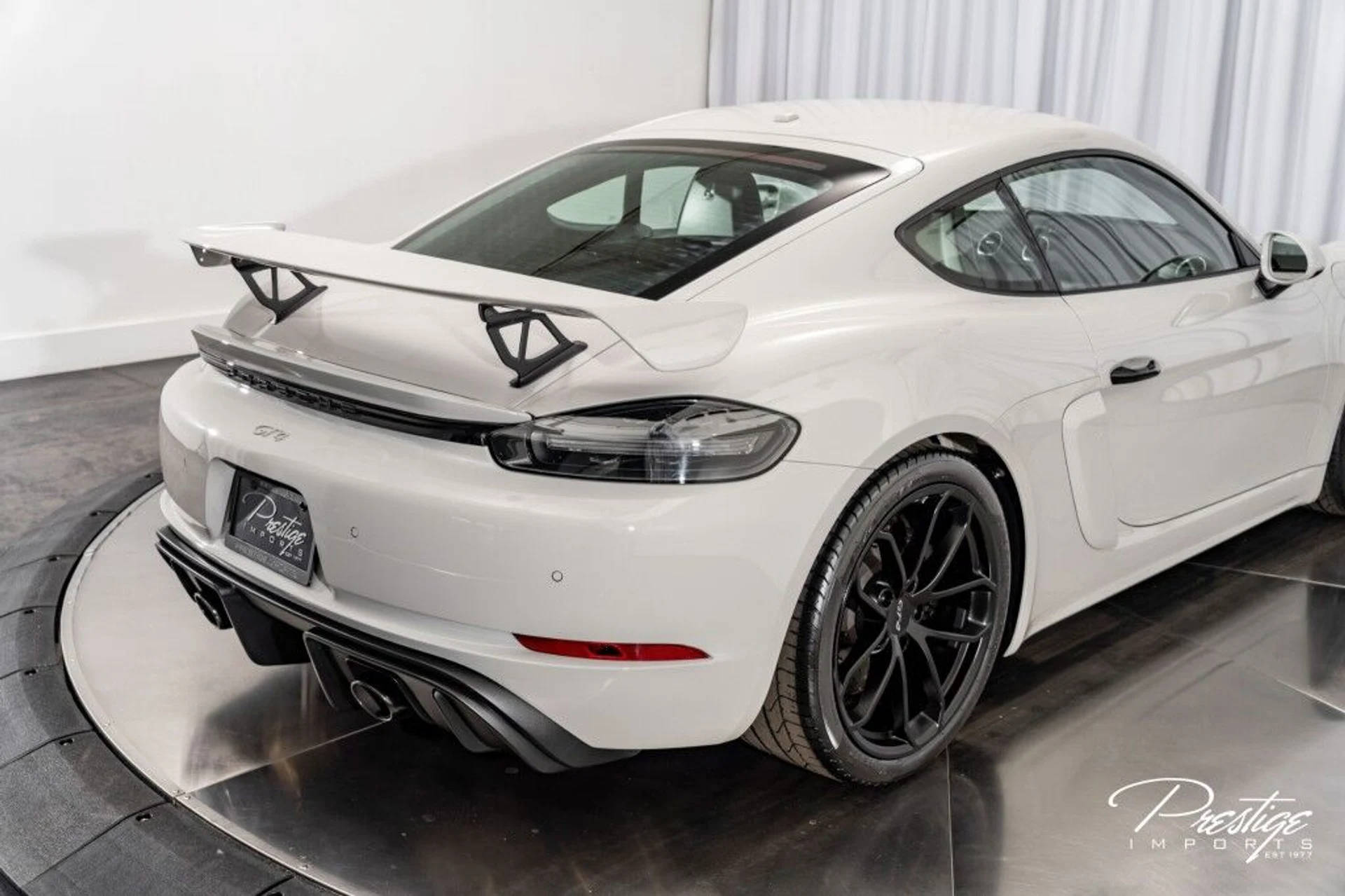 mph016_540904713_b3456dbd7cb0ed5a1dc363a2a4d2d956_dba2fe9134