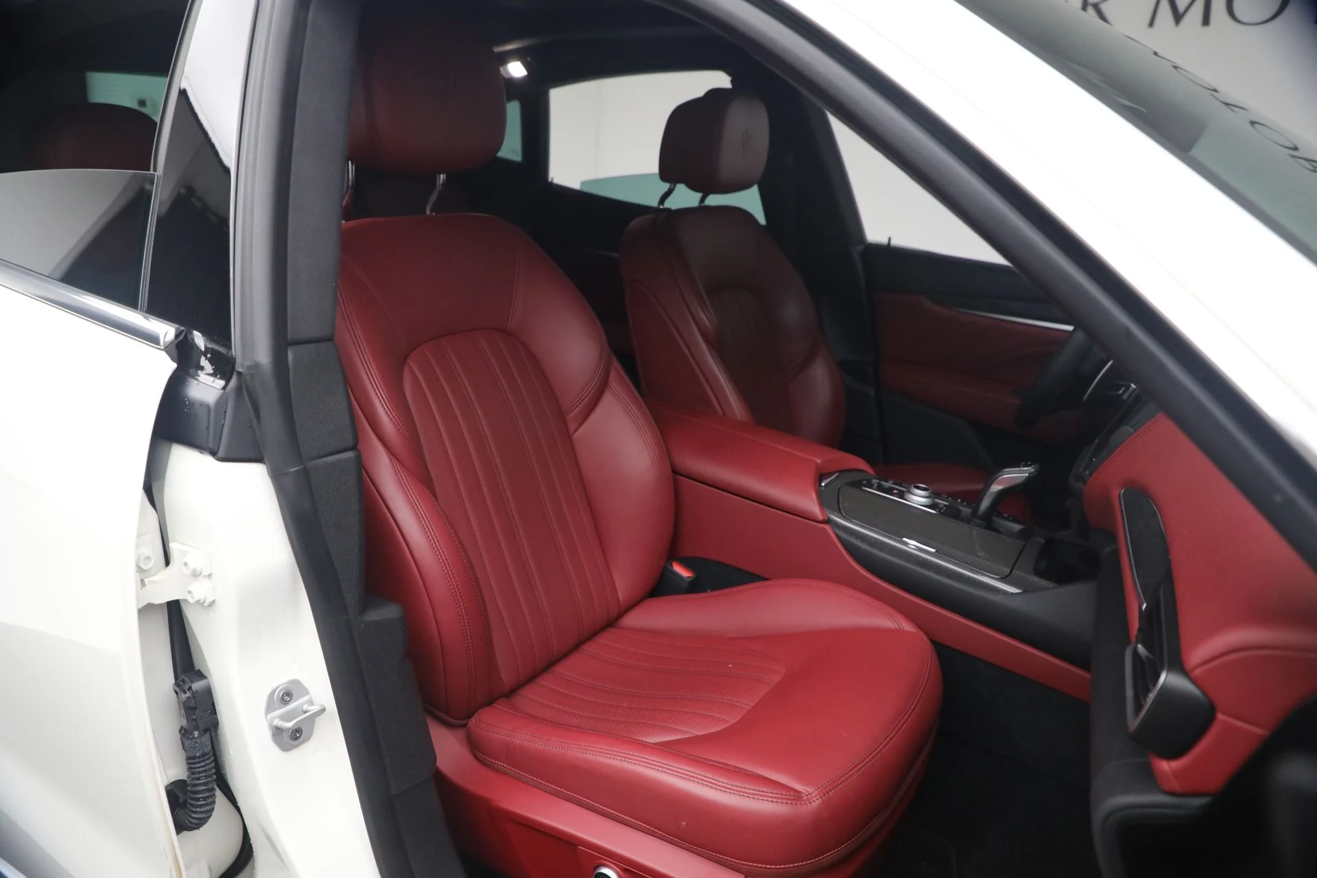mph016_541274403_Used_2023_Maserati_Levante_GT_1788557801_ab29817d75