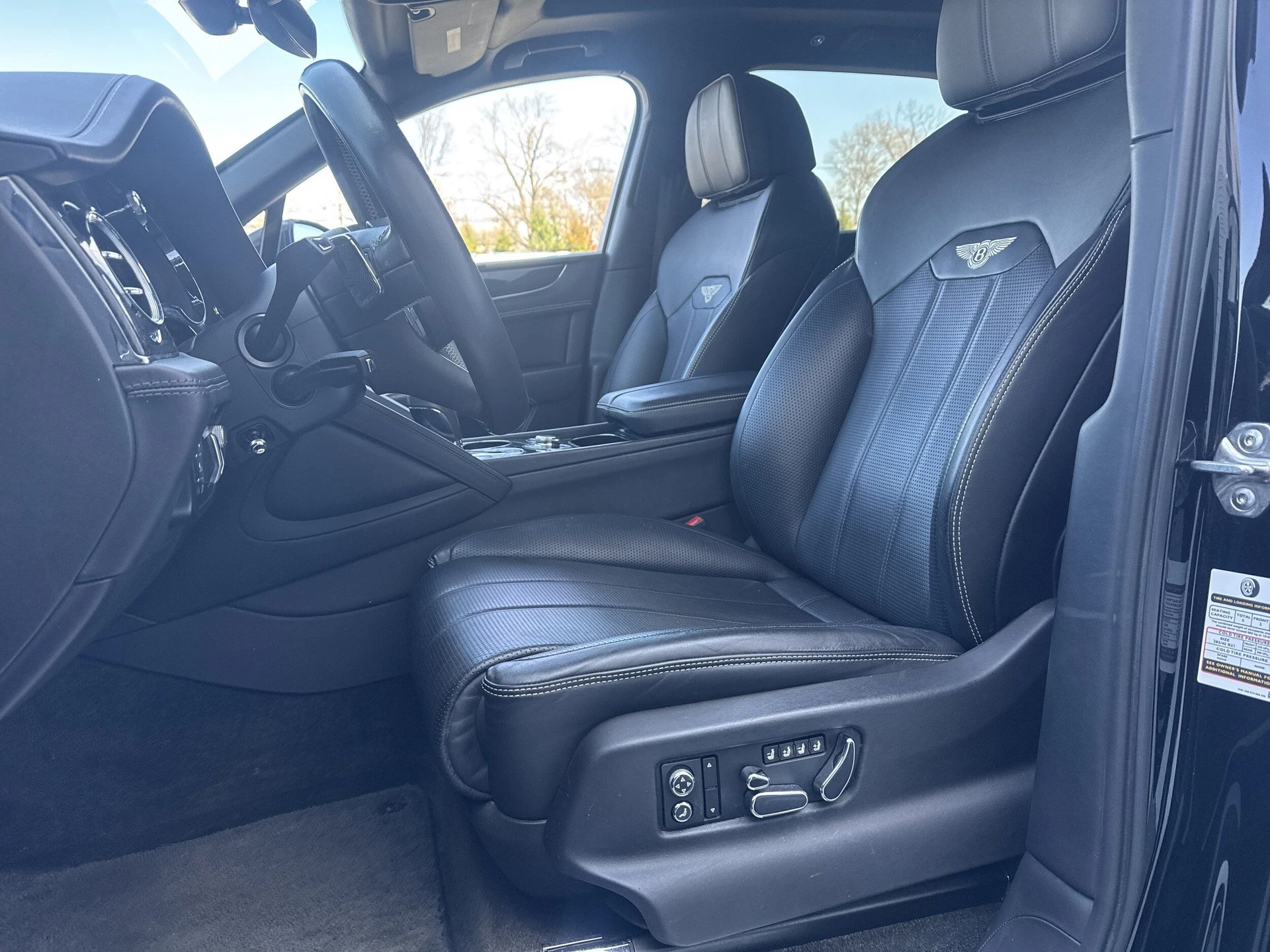 mph016_542888187_648f7729909d2764998dae8daafaa0a1x_06d47c0639