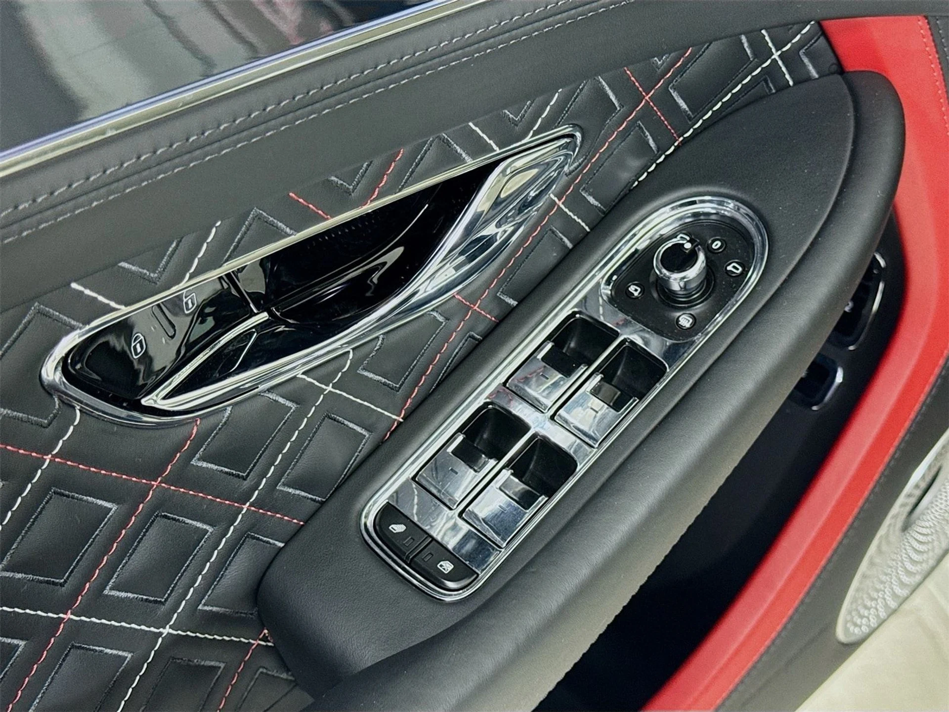 mph016_543653145_ca5ac07bdebaa0da0d7002d04615906cx_c44a67299d