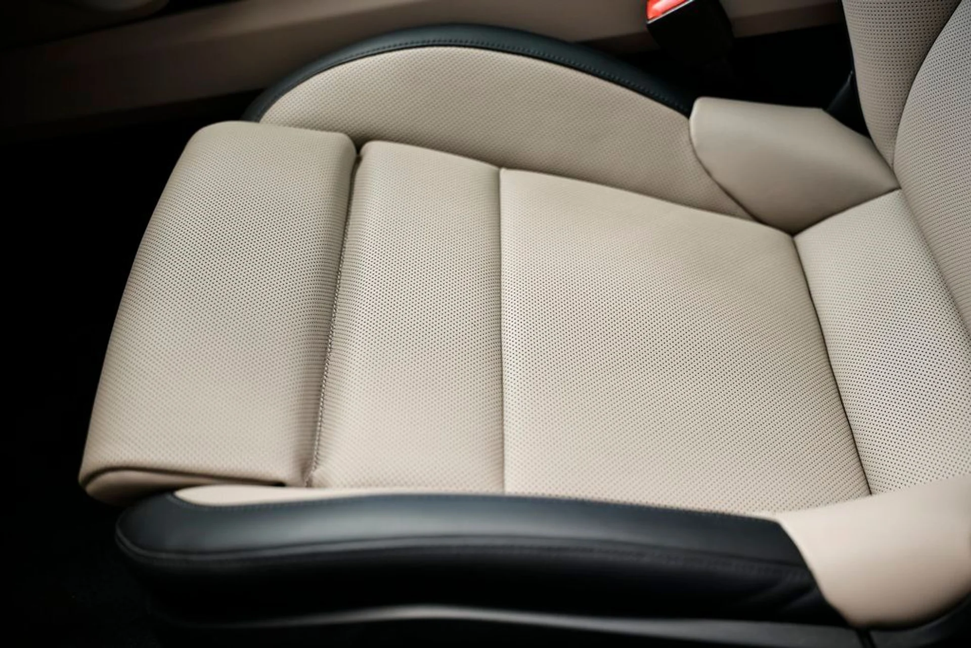 mph016_544975109_584711860a1a2324ae70cfa87ff6cbe4_09c0e283a4