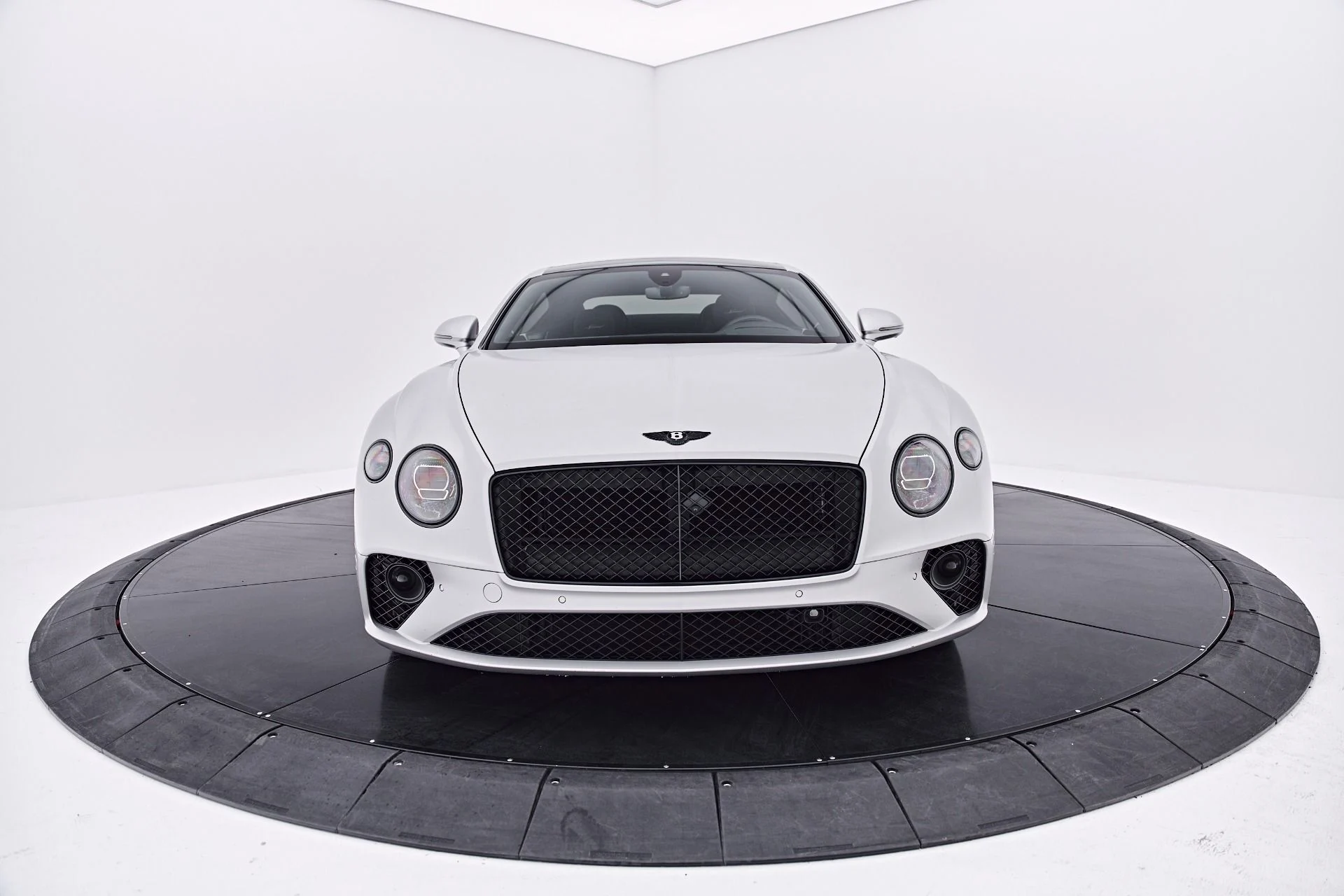 mph016_545751407_Used_2024_Bentley_Continental_GT_Speed_1786670961_d8b06638a0