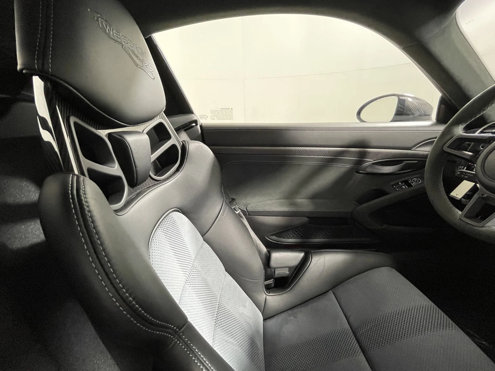 mph016_545771870_eef23585ced0fef2d5ab40d986306054x_c00879e021