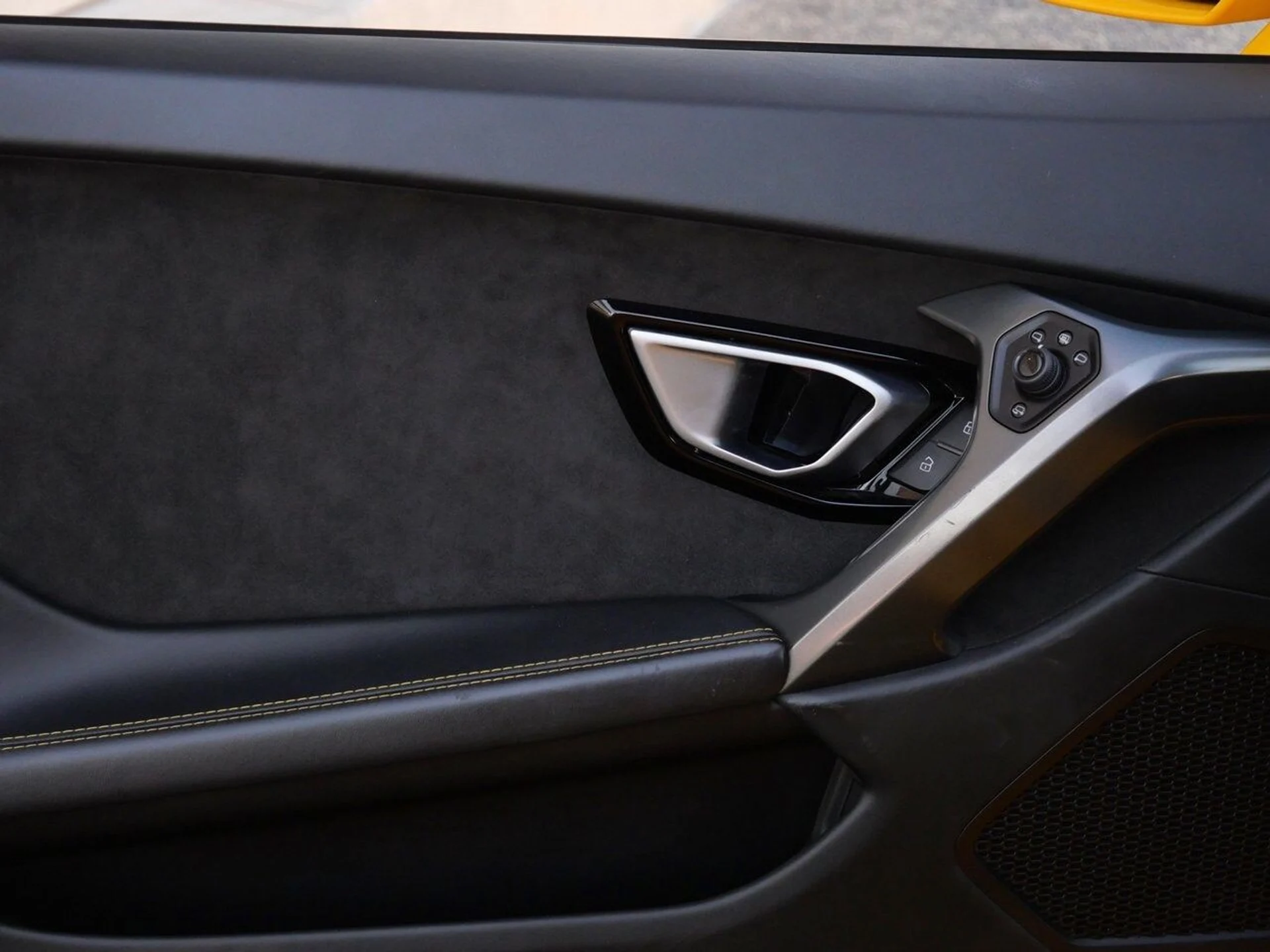 mph016_546803601_2def0e50eeed6cc592cb4563652385a8x_13e74e7899