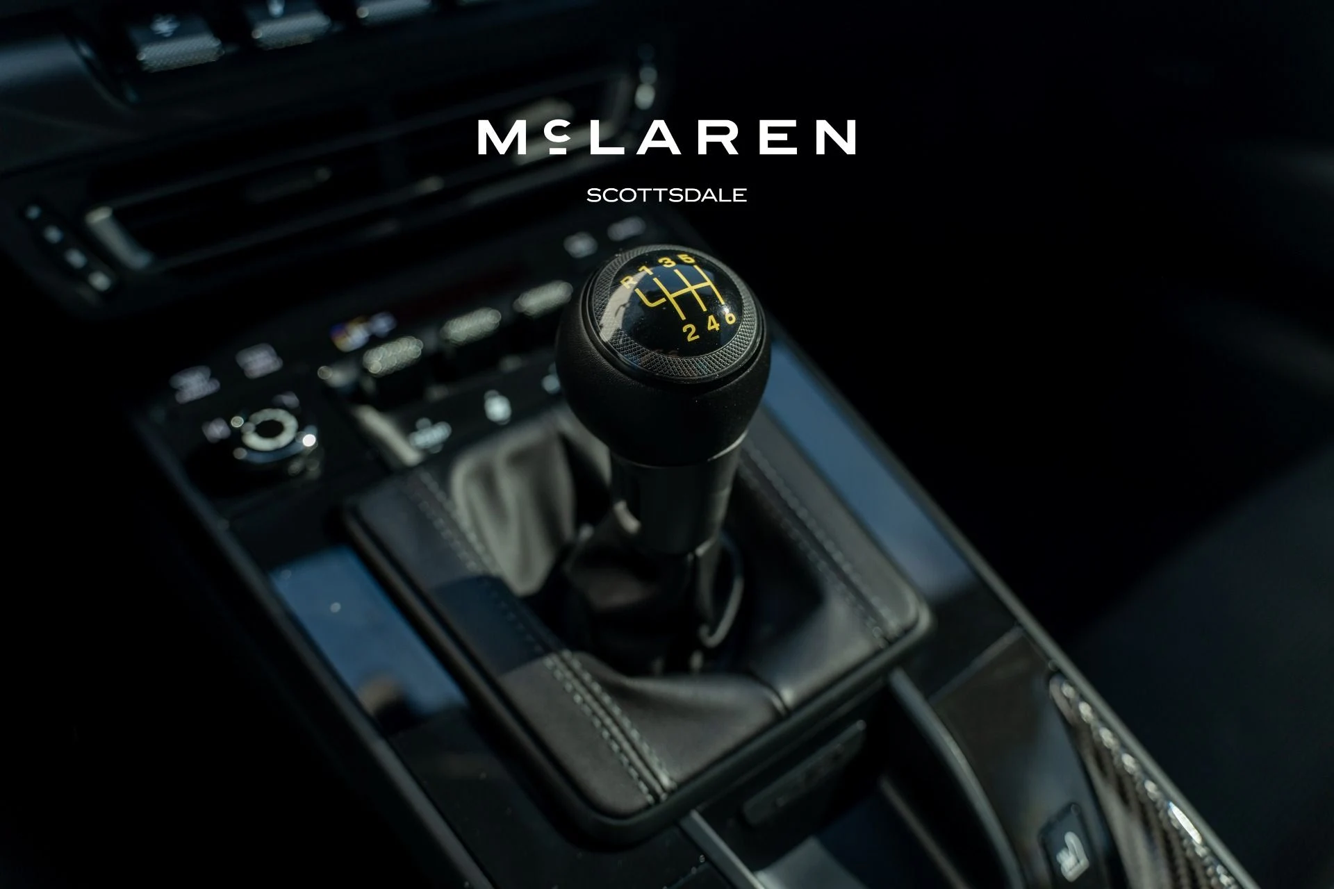 mph016_555847250_Used_2024_PORSCHE_911_1793380840_0581716586