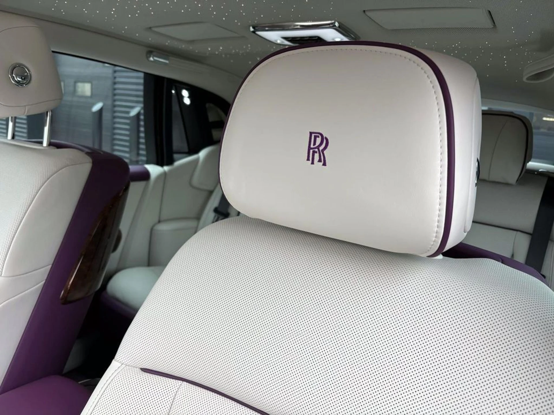 mph016_561556800_7bba7cc82aa772becc45eb44583eb113x_c9dac819e4