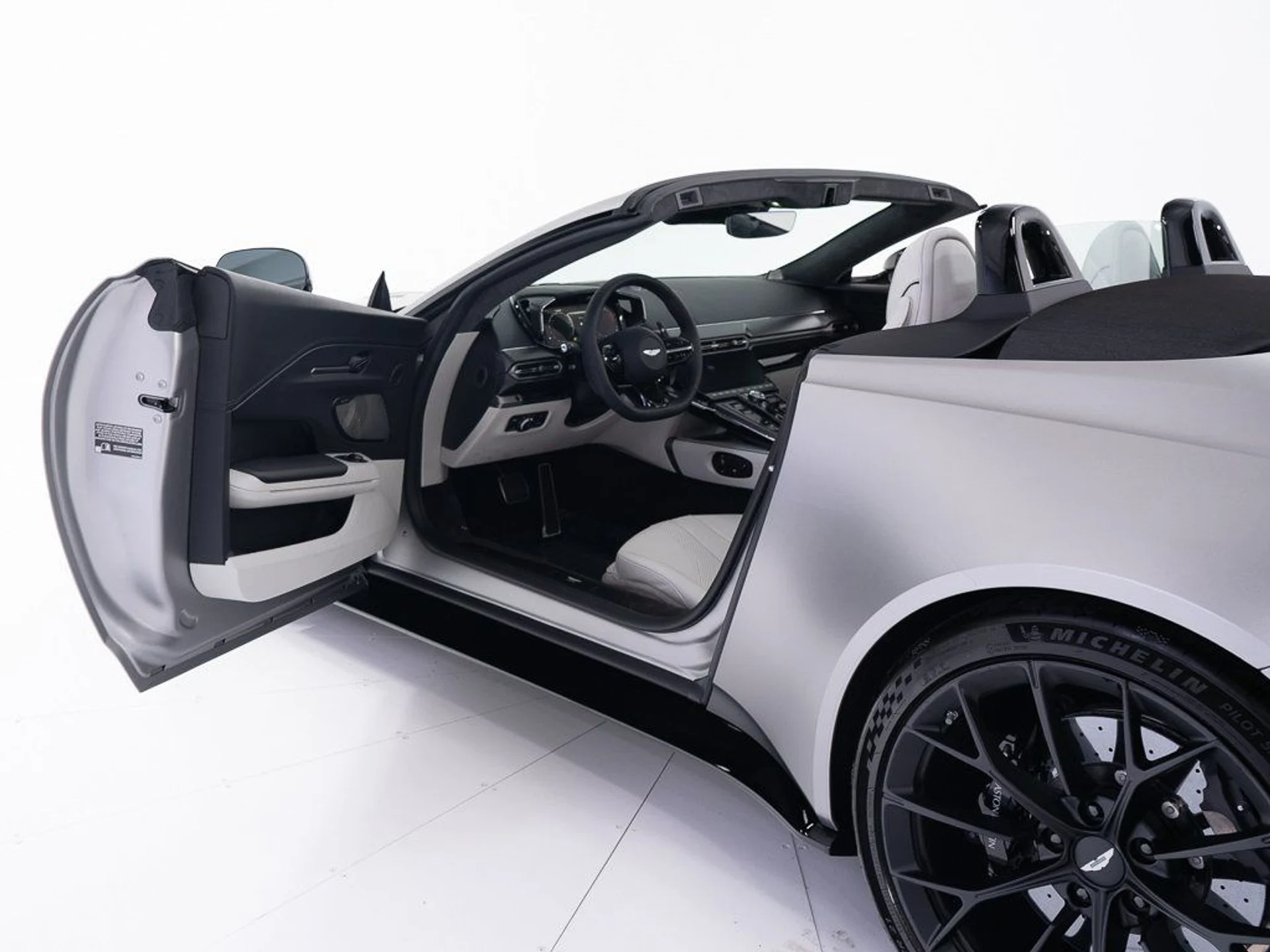 mph016_562962466_8a6cb801052ac02579a082790ed5dbde_31a2d86dfd