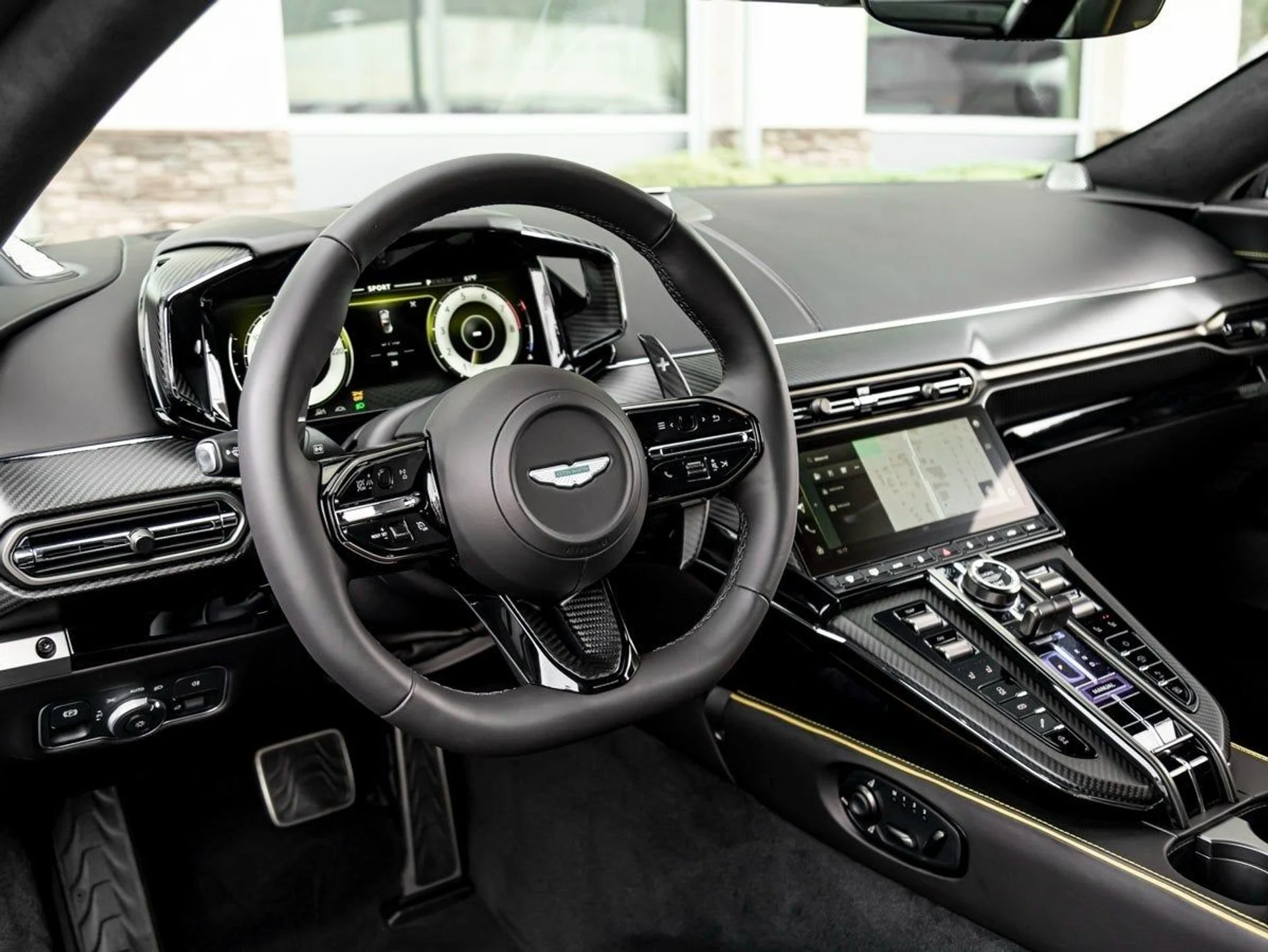 mph016_563538345_17_b4513d3539