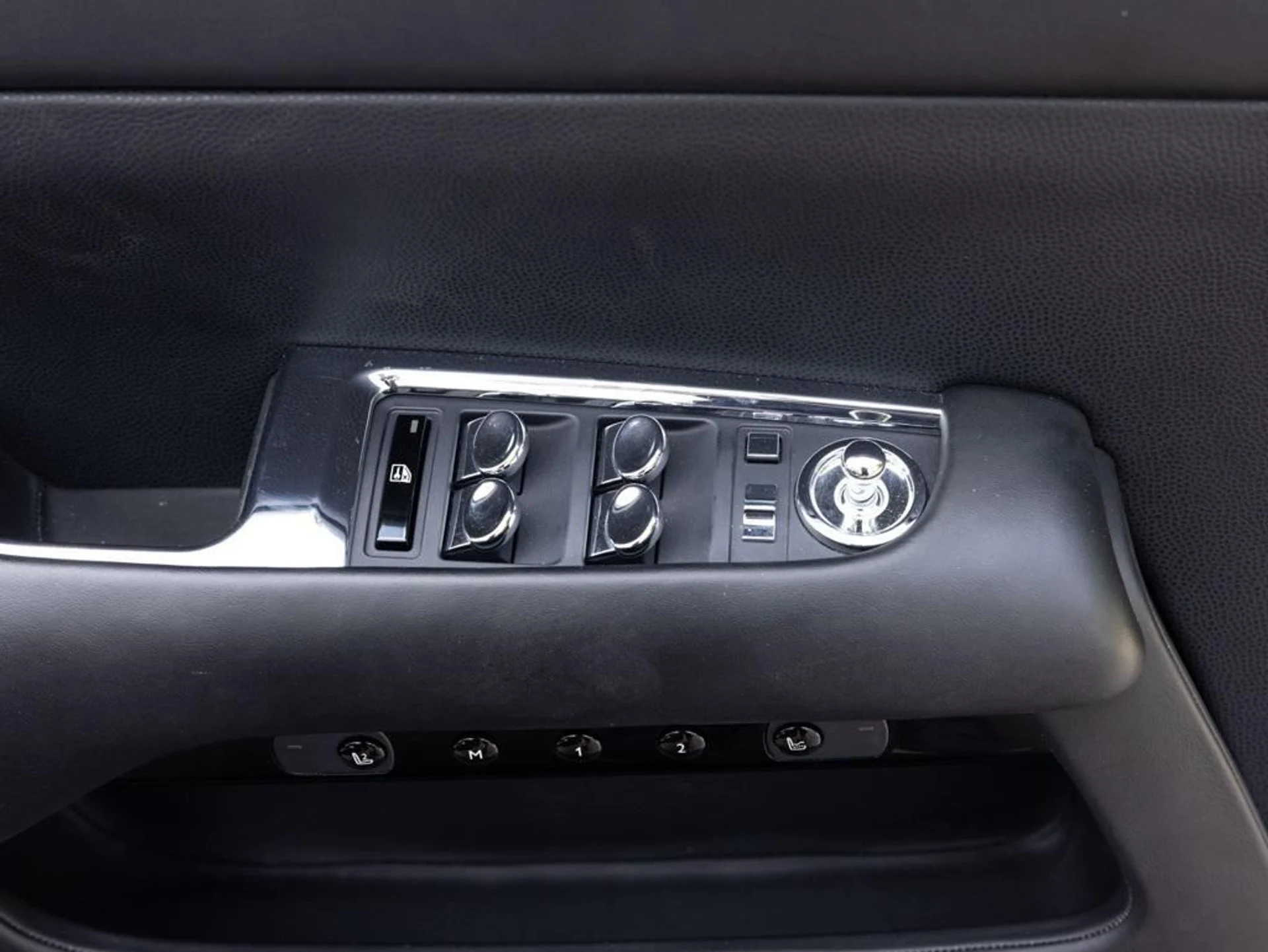 mph016_56405303_444299830_6889fbe0012bbf217a04498c_0810f459f0