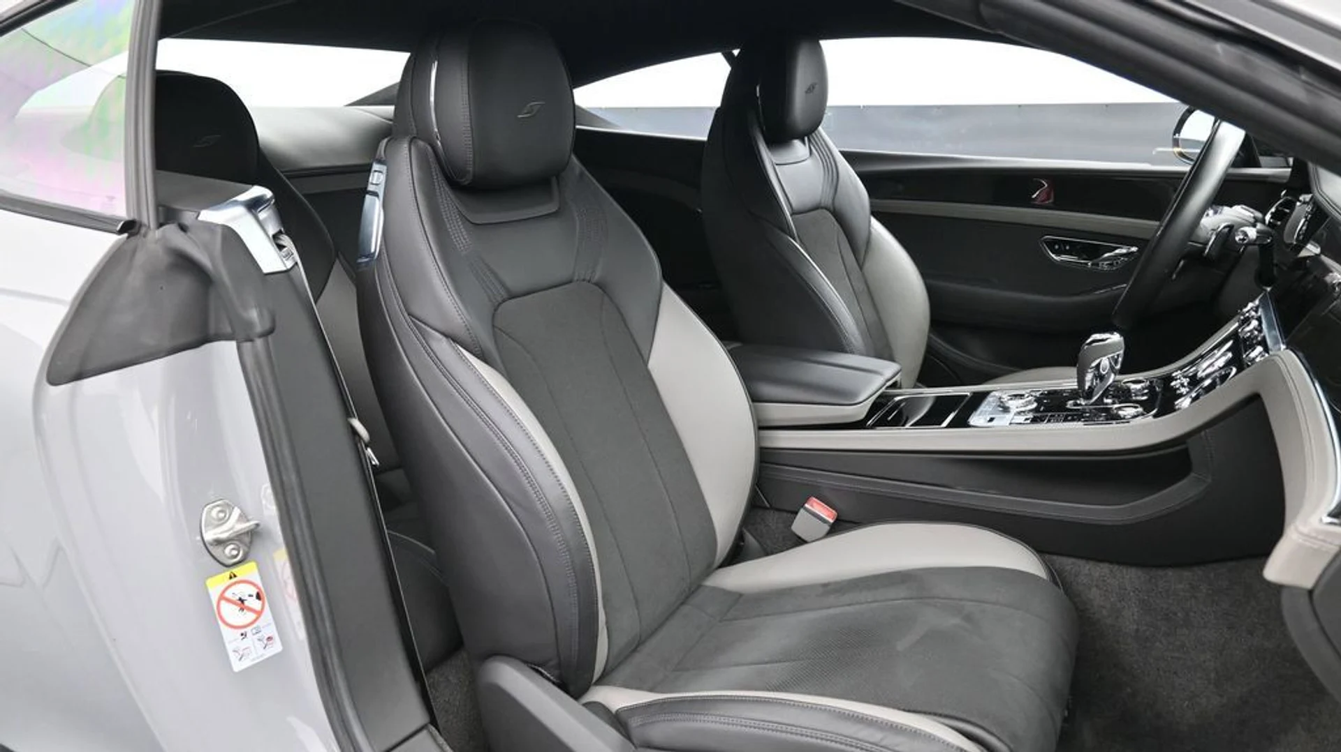 mph016_564365941_180a5ab2337c1925592b9e179744c6fcx_339daa7a9f