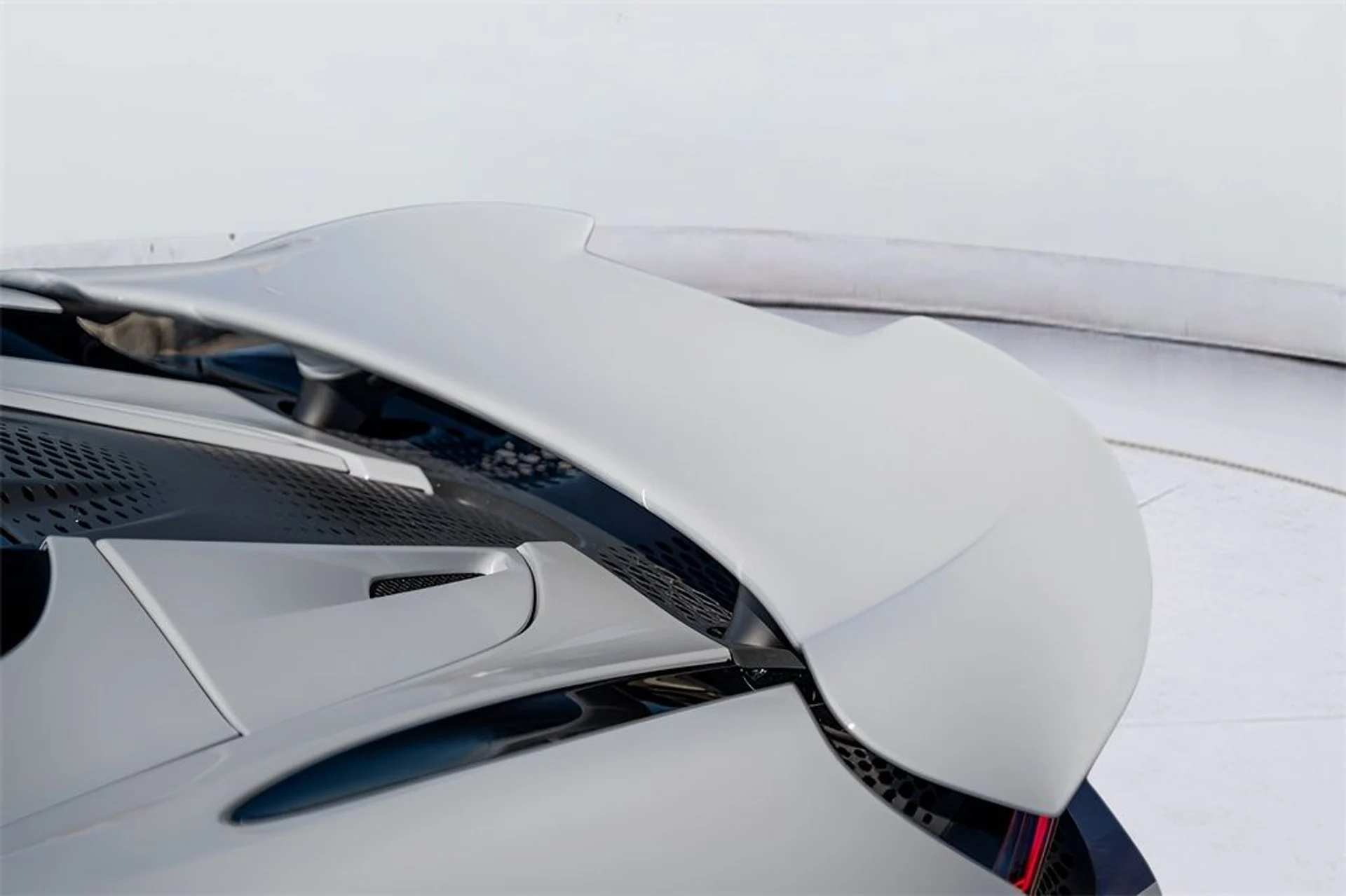 mph016_564585432_image_18_d7092051b1