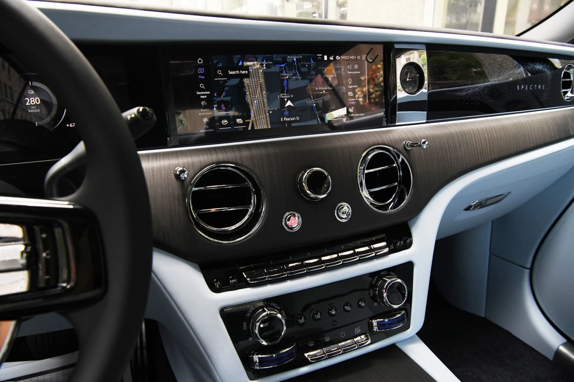 mph016_565112930_11915_p18_l_33310a0141