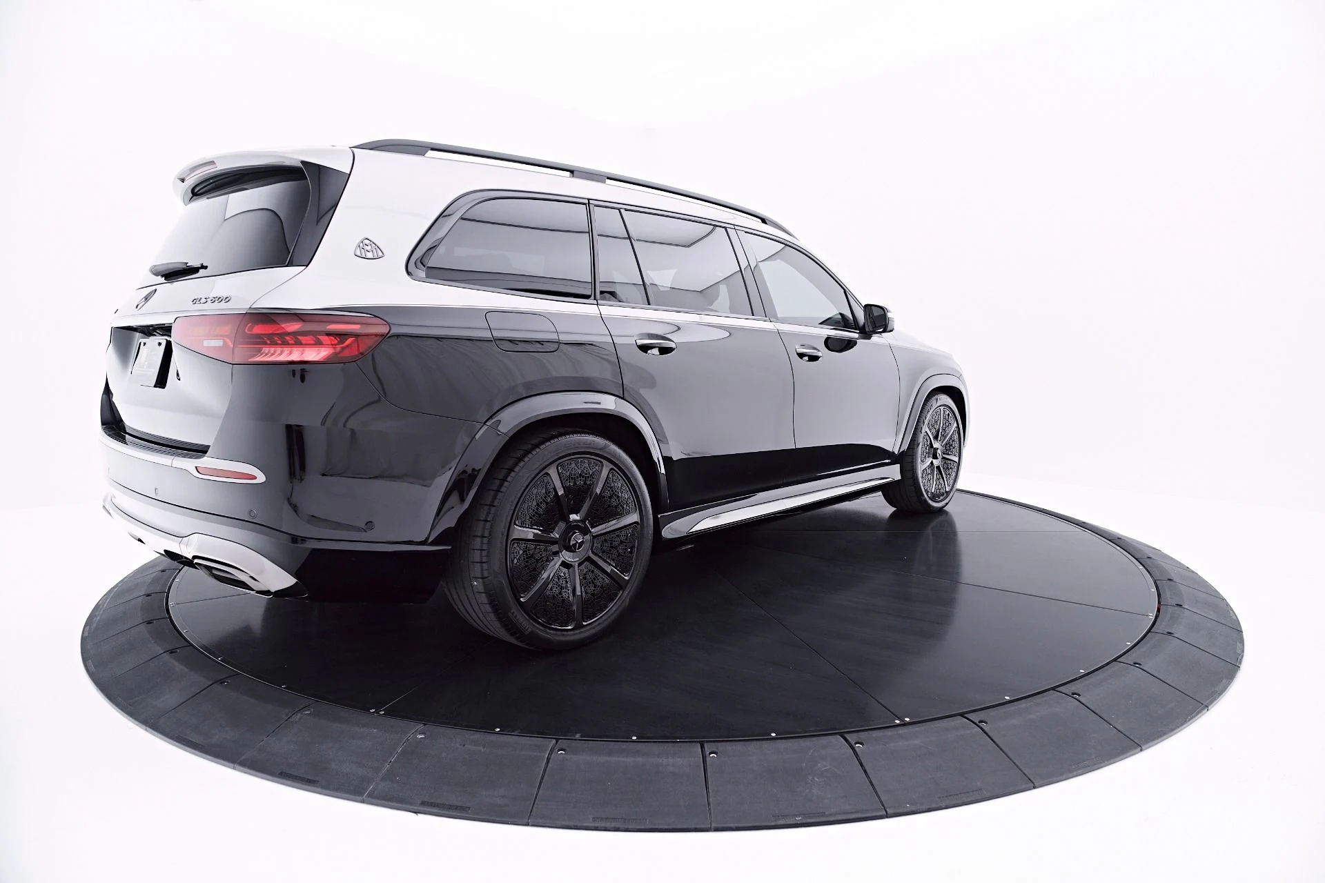mph016_566526992_Used_2024_Mercedes_Benz_GLS_Maybach_GLS_600_1781826000_0f2ce88162