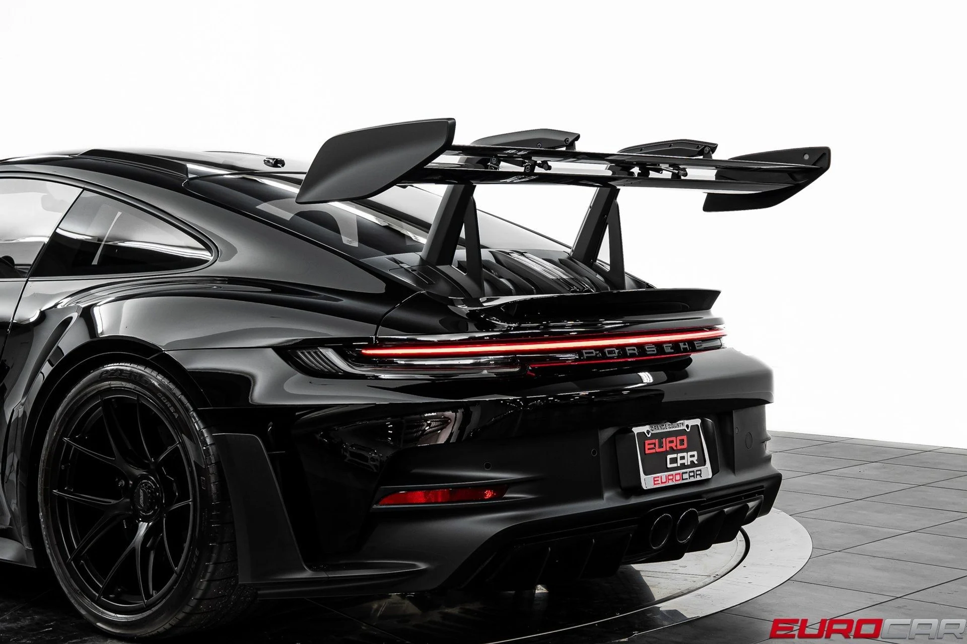 mph016_569474841_image_17_68ea54c7ac