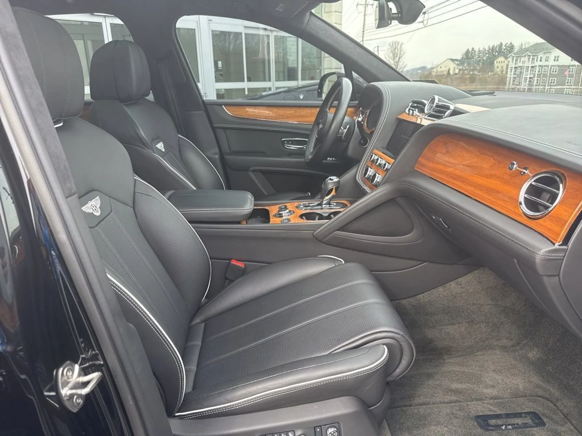 mph016_570861662_214bd57b726849858ec1ec7c6899ffd4_3c9f29bd6b