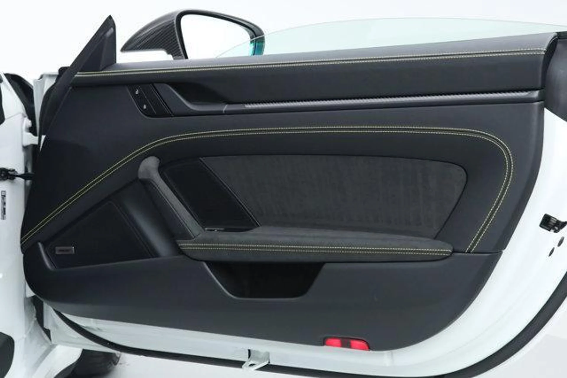 mph016_571126326_2uf8_If_Ys77nk_K_Axi9o_Sjl9_Bb21s_4022c2abb2