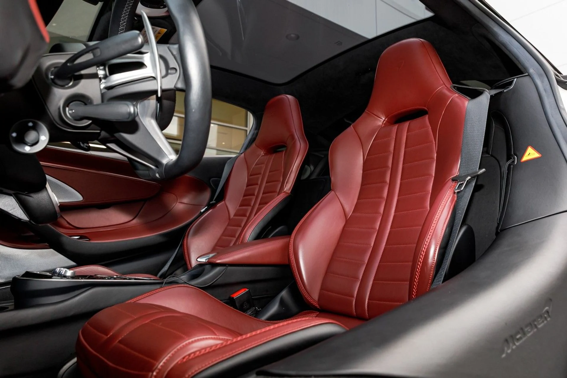 mph016_574716409_631_p17_l_97d13efbb3