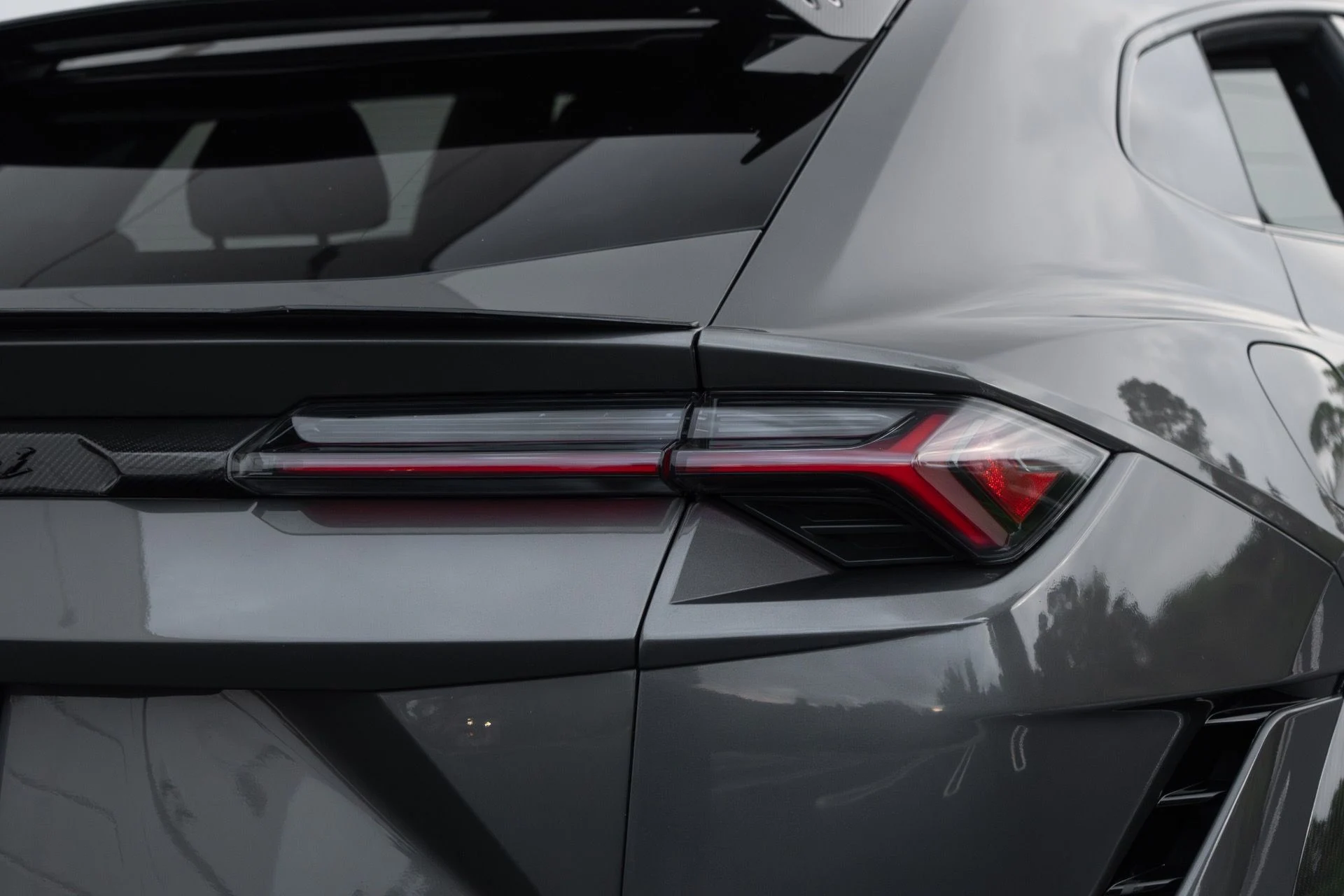 mph016_575810131_Used_2023_Lamborghini_Urus_Performante_1764644913_897e9abd2d