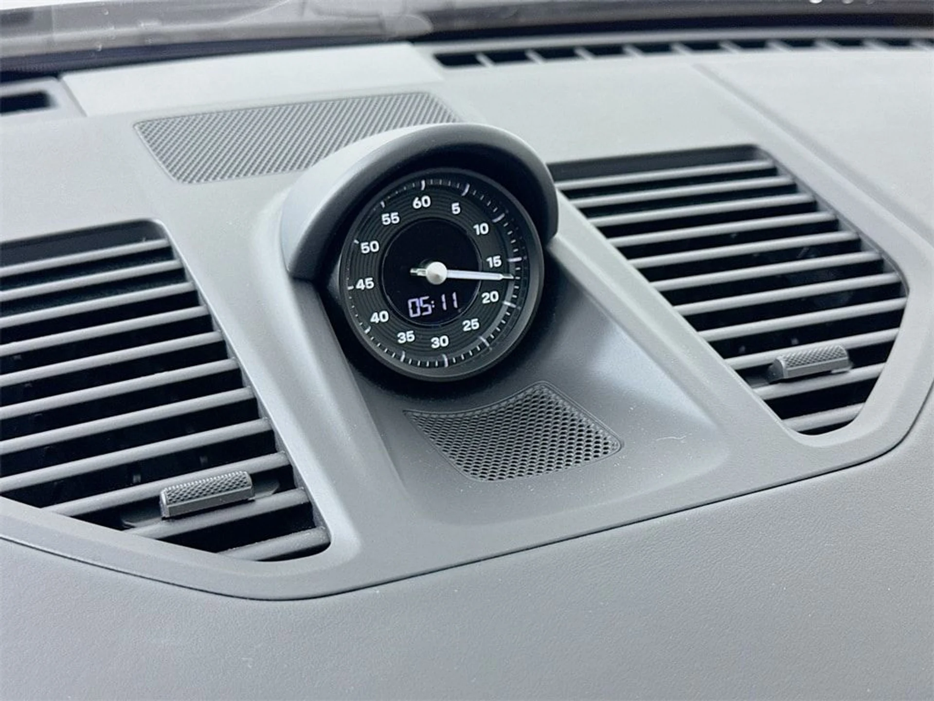 mph016_57652262_7e984651bfb6591953517b9a0b76f6ccx_14c484b794