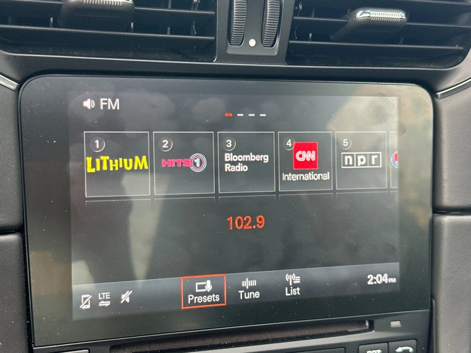 mph016_580148281_906e38c4308a35f27e89c45af9458287_a5feea2d46