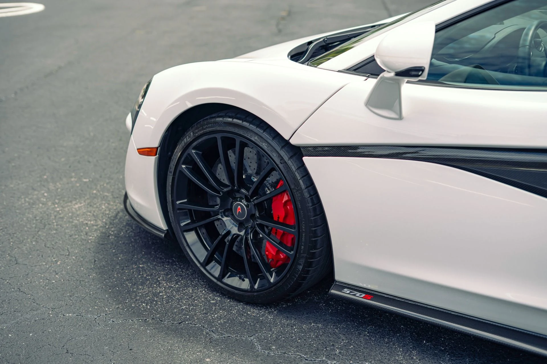 mph016_5813923_Used_2016_Mc_Laren_570_S_w_a_236_K_MSRP_LOADED_w_MSO_Carbon_Options_1776279753_a1607879de