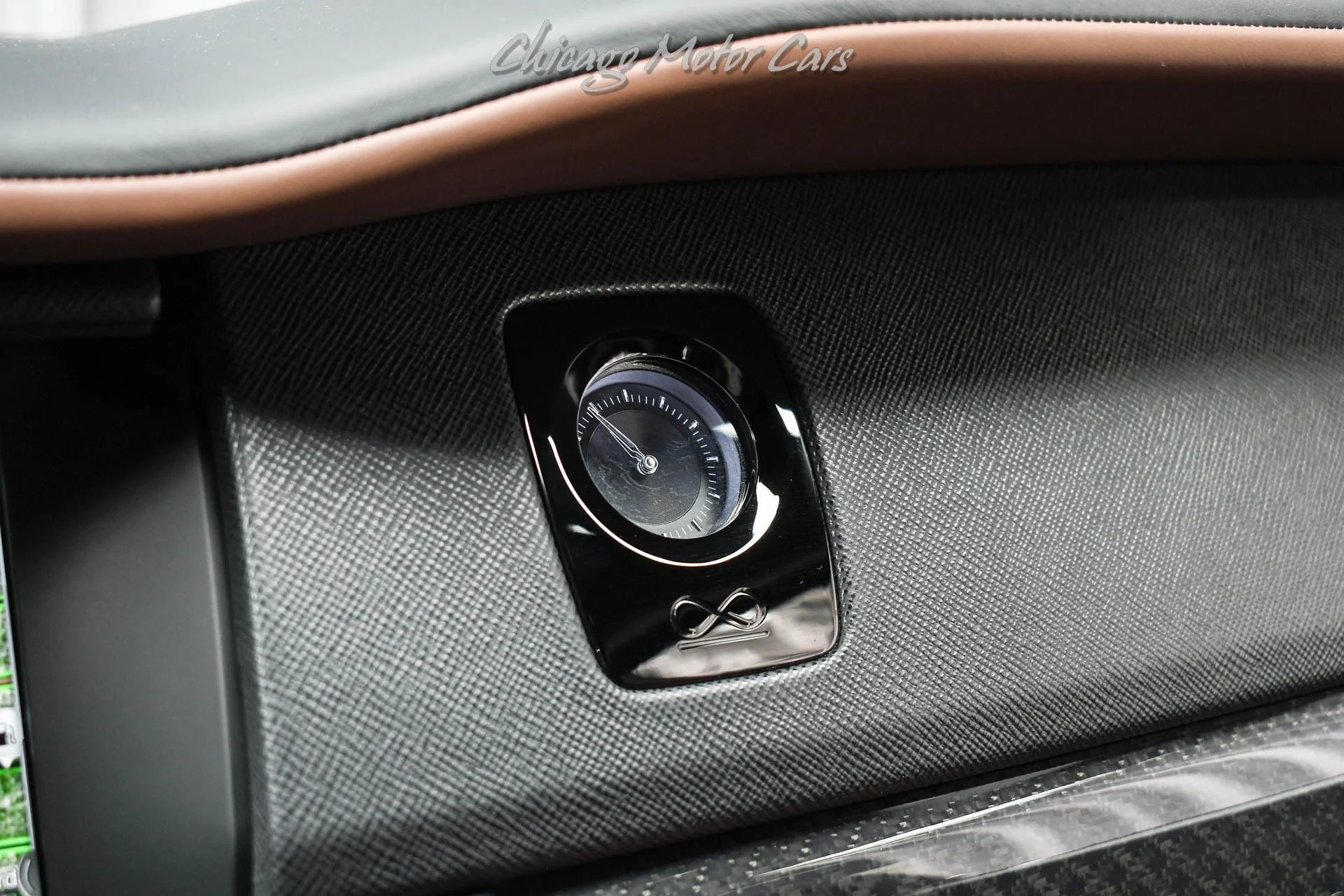 mph016_585310042_12954_p17_l_b61af030c7