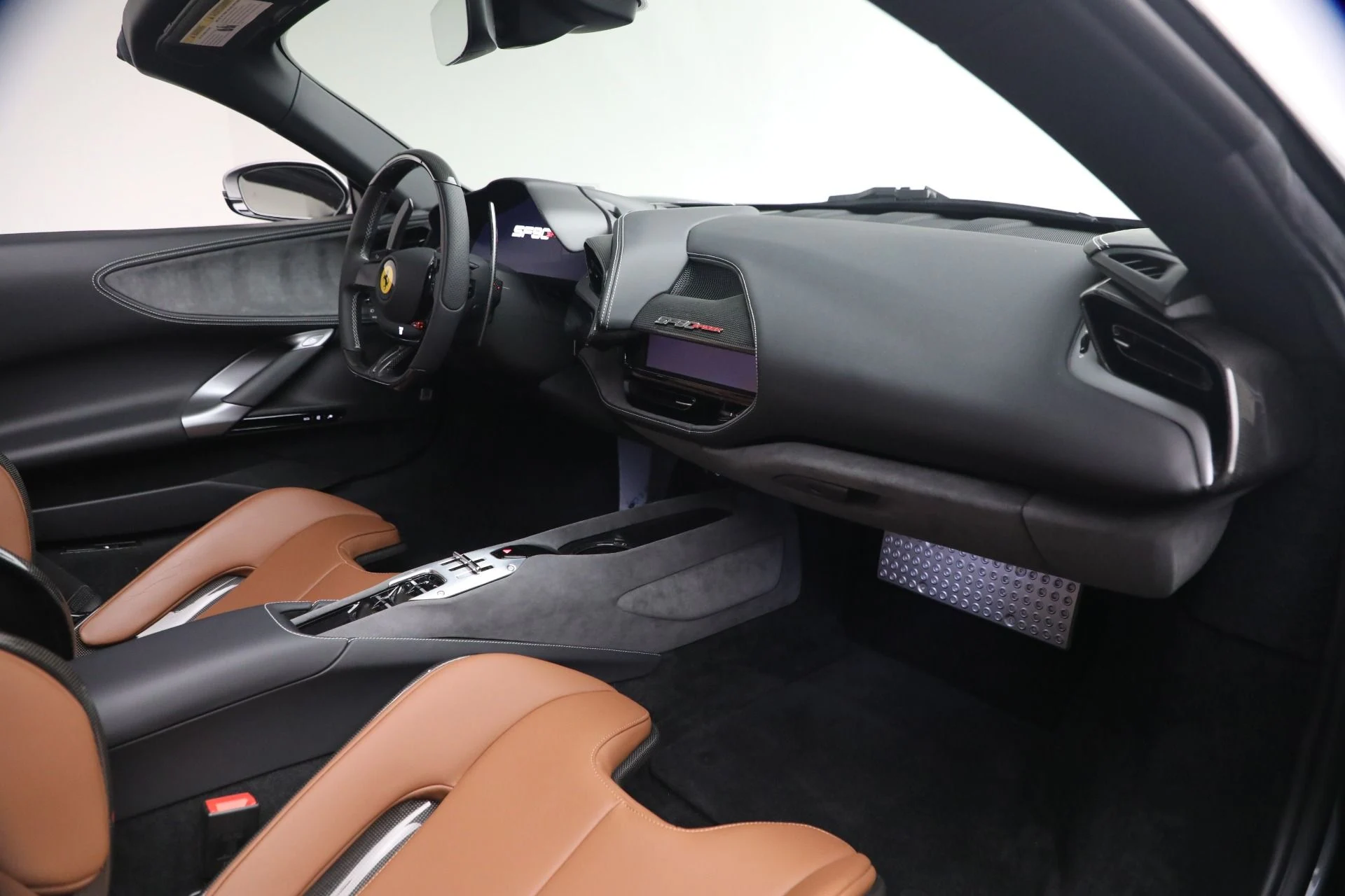 mph016_589532803_Used_2024_Ferrari_SF_90_Spider_1774722277_24004c9de2