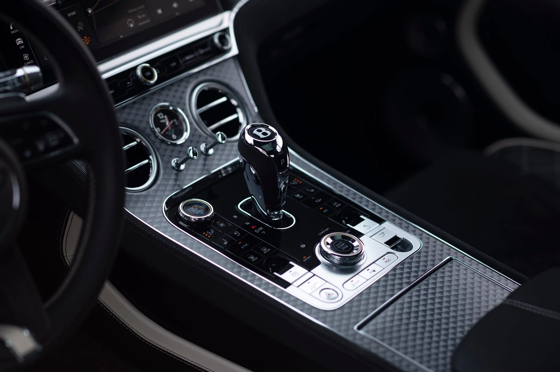 mph016_591430723_98f719ebd18746a7b32a75ab75dbbcd2_7a9cf39a82