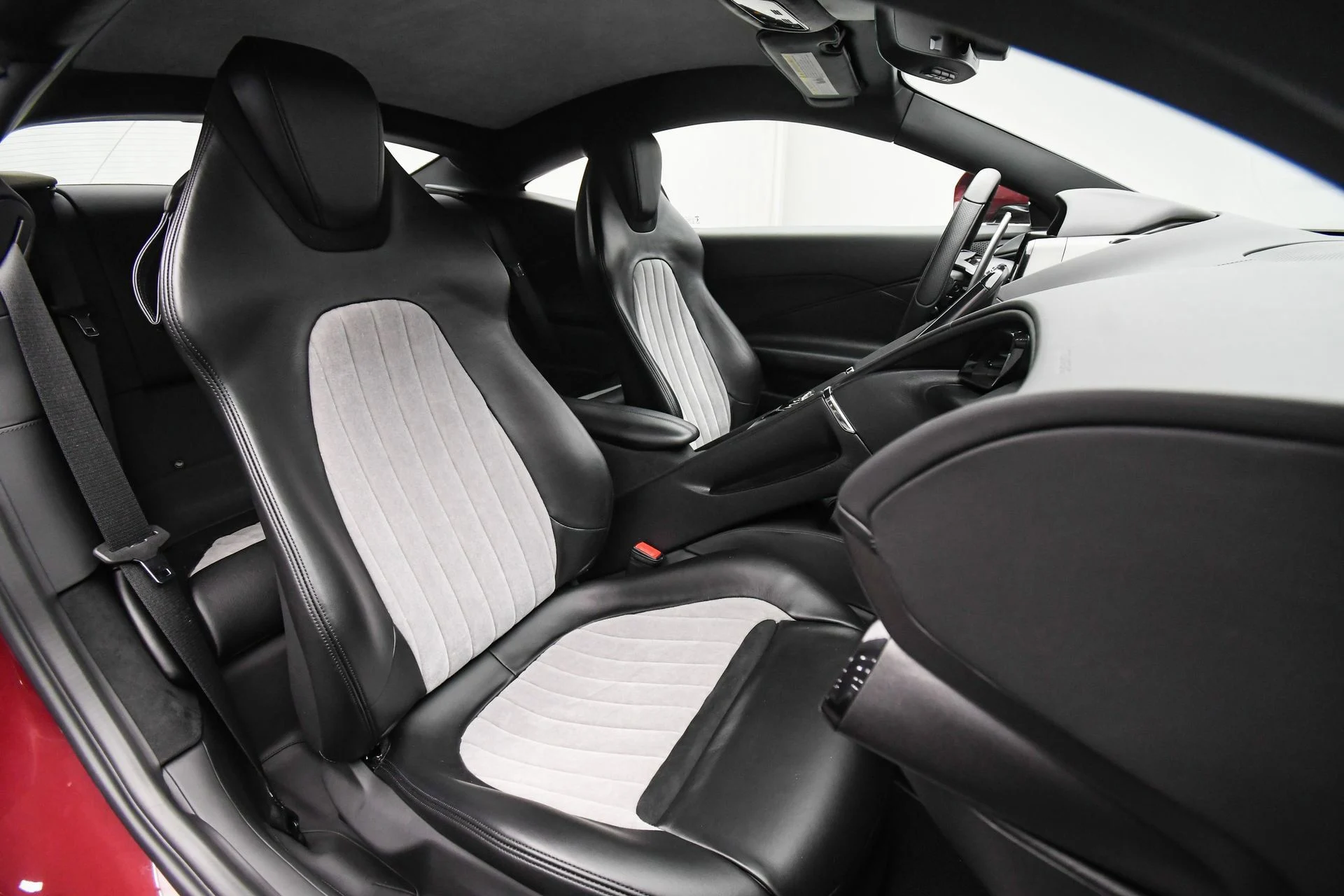 mph016_591810121_6ee3cb6a13f849e897c5d4eb2250915f_d60c7d3384