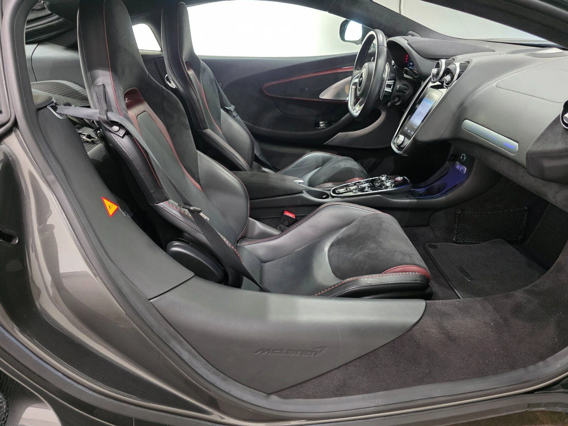 mph016_592915250_39c2332629b47df3e83e8a91b219b8c9_dd0966c913