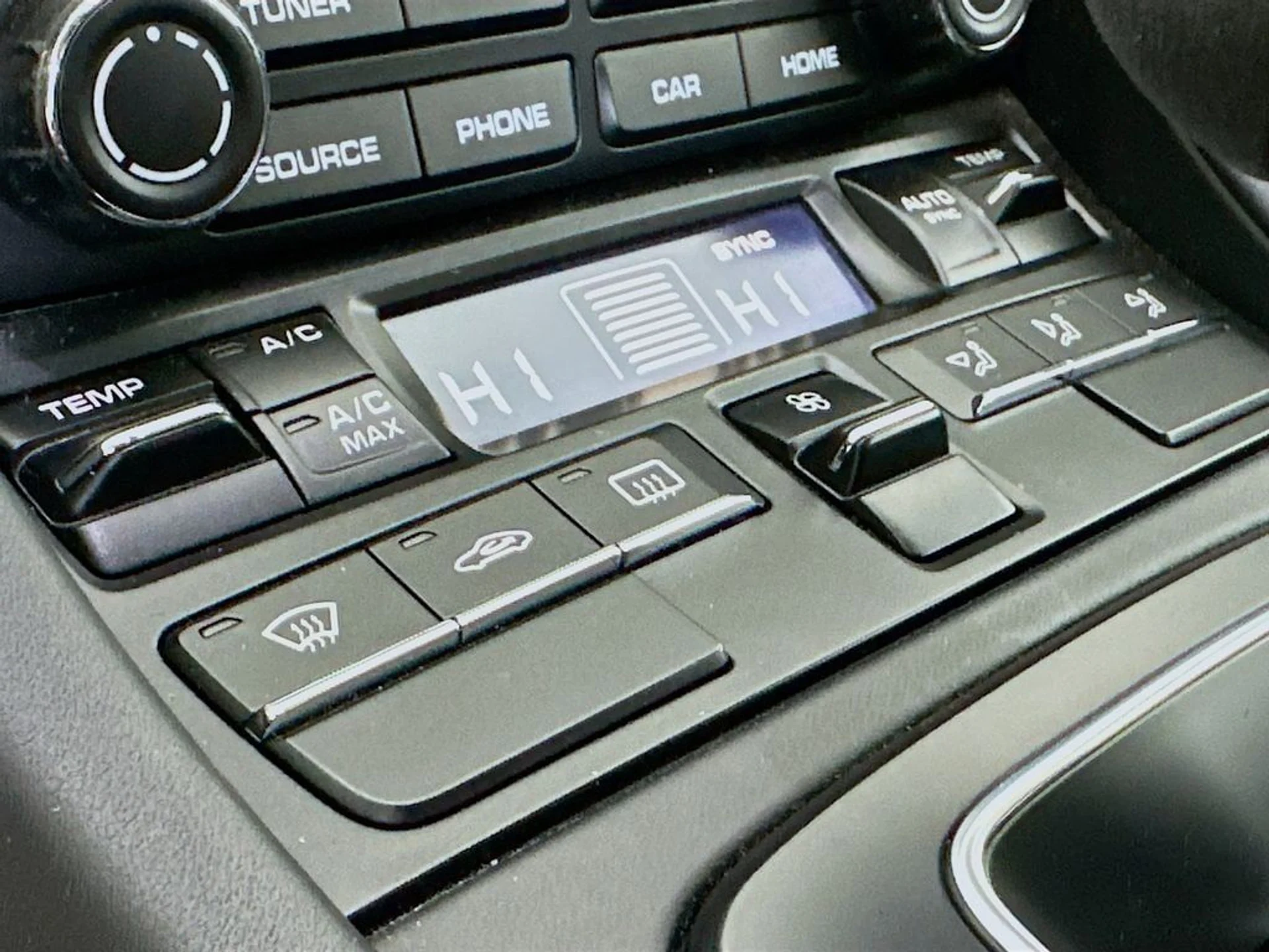 mph016_593466044_341652bb67fe2bf02fa262240777b58ax_0469aca972