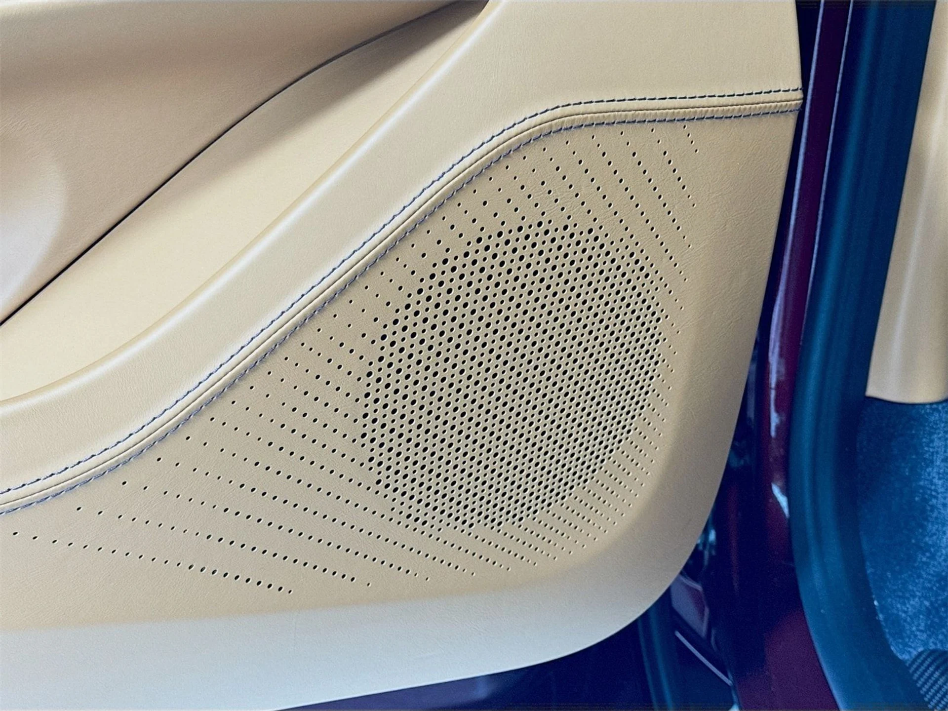 mph016_594403730_4ecff0270aa91278faa06be561aa0a12x_8dd7346ea0