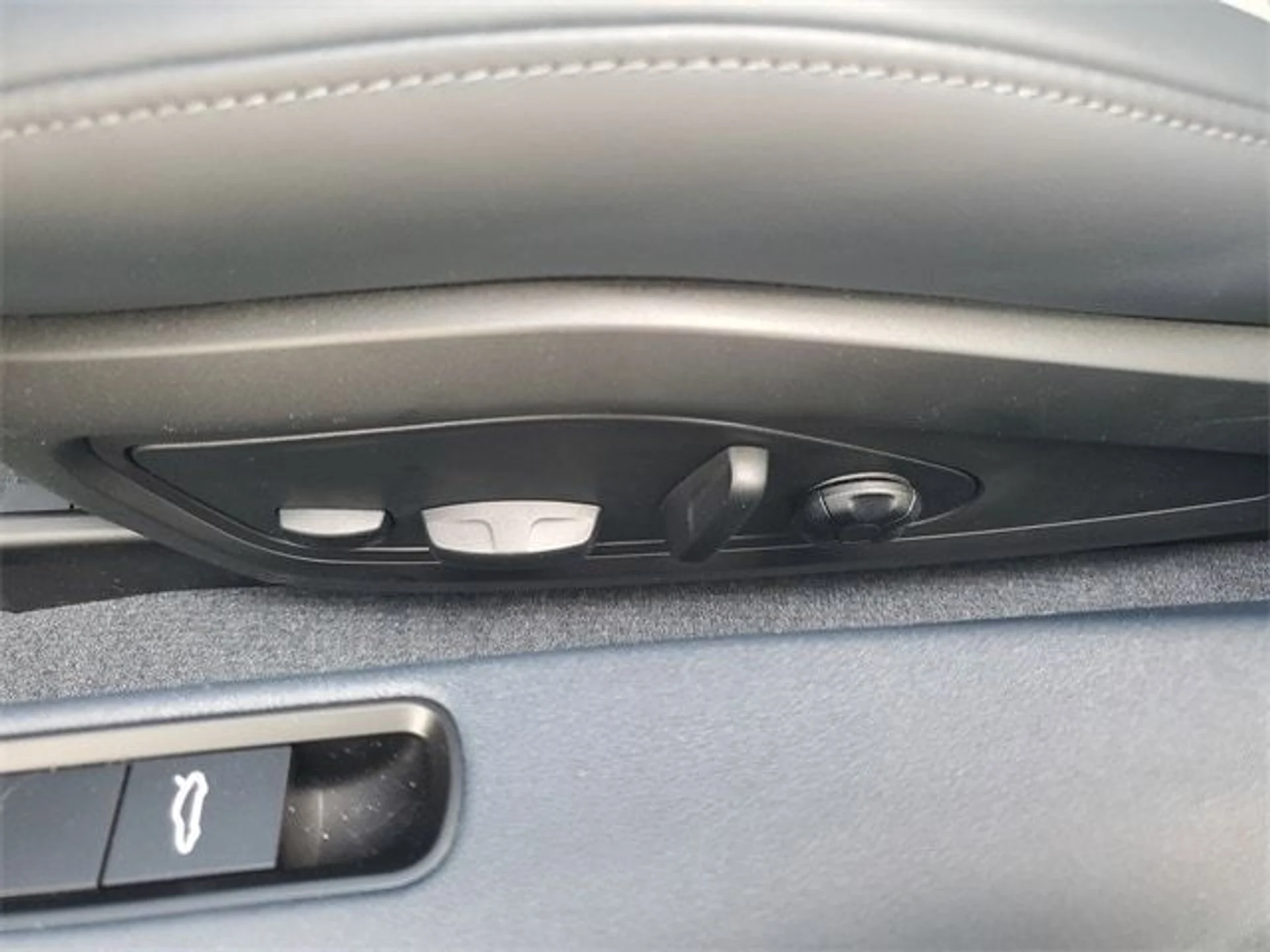 mph016_59482913_2dcc39d17e8e3529febaaff3136443cfx_a11663cb60