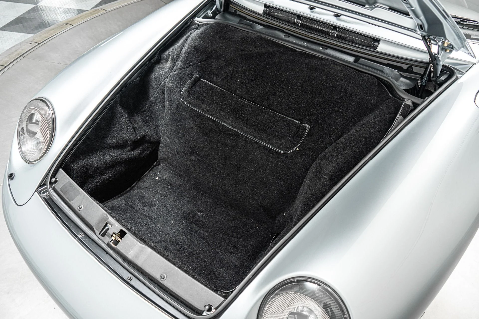 mph016_597416595_Used_1998_Porsche_911_Carrera_4_S_1790631227_addc08532b