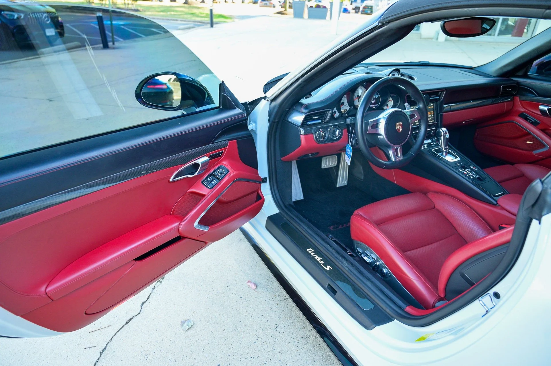 mph016_599035514_ddca52b31f654beb93335e706c69ea02_ef232394c4