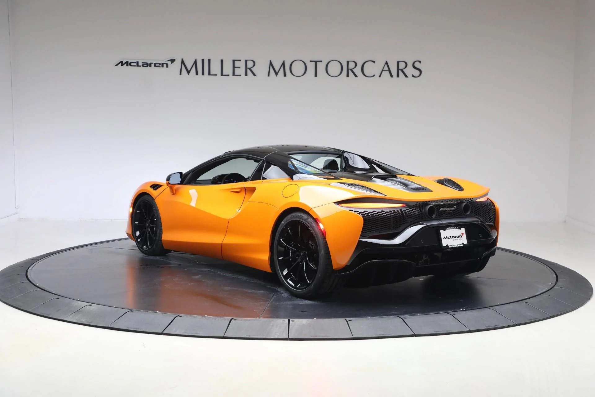 mph016_599542596_New_2026_Mc_Laren_Artura_Spider_Performance_7ec7ee71e8