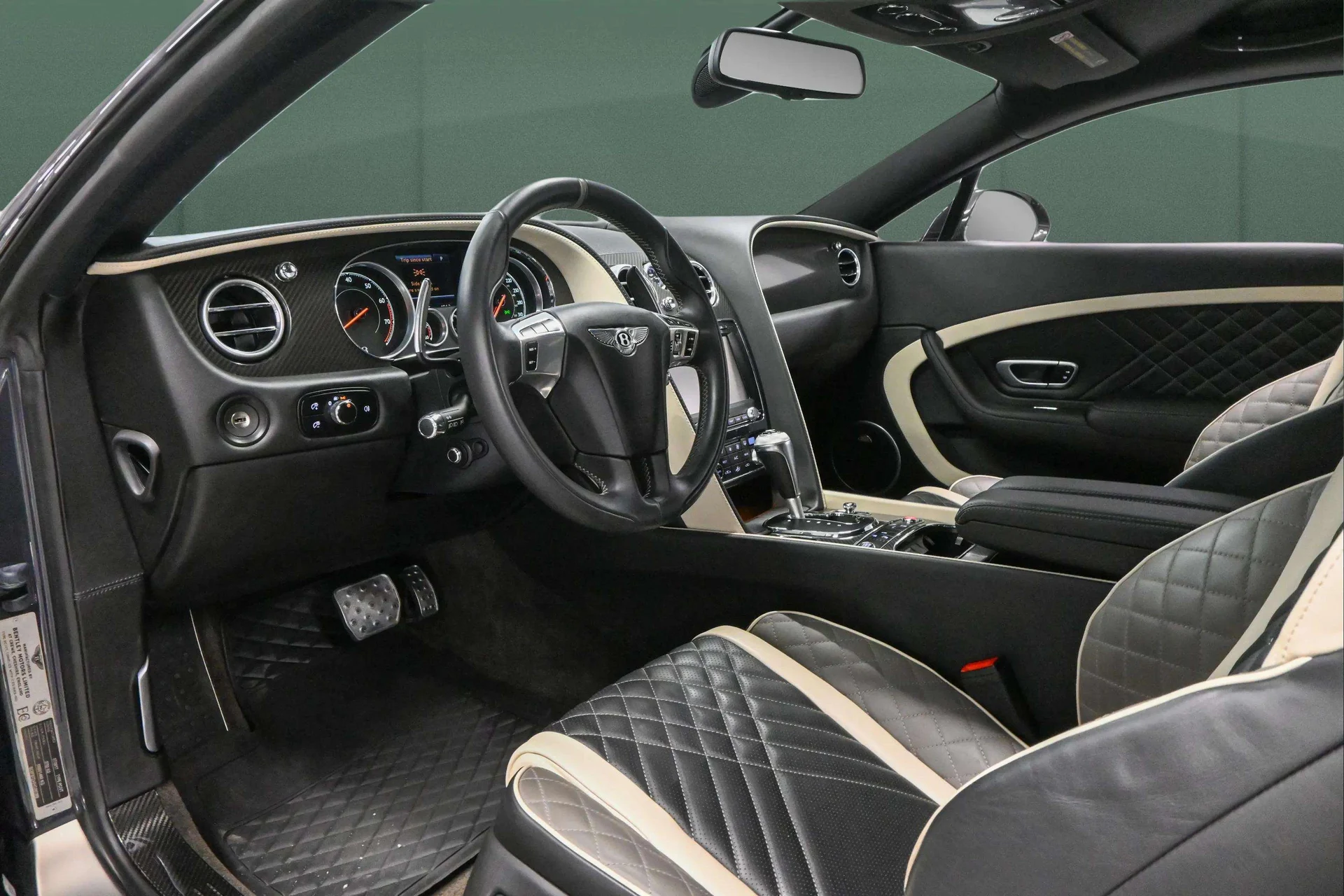 mph016_599857946_7d2f5a5b_b992_4dd4_b7f1_8c163d18c647_0773effc27