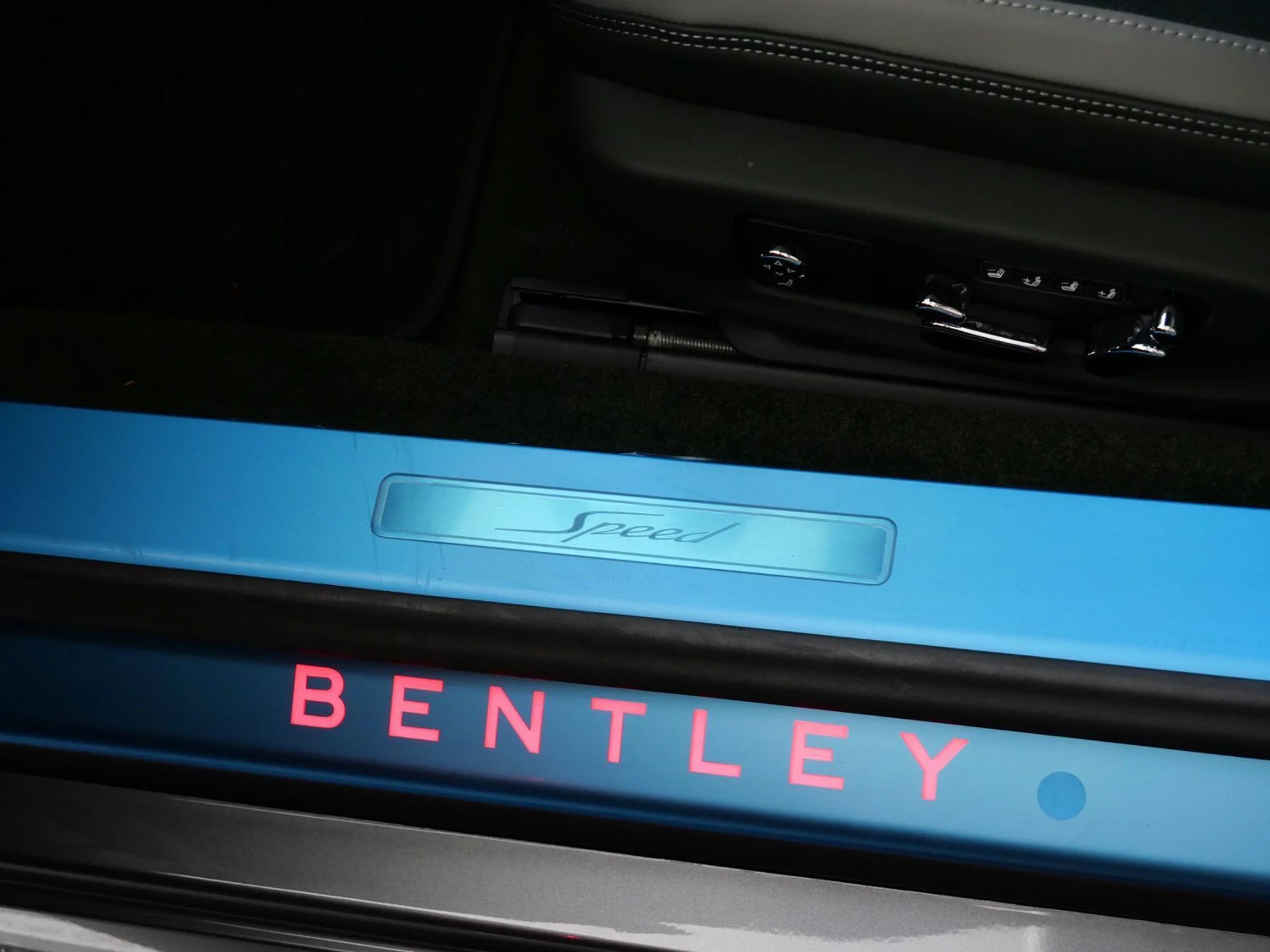 mph016_607203323_9b5a6e919af025e7f59730bd66c21e54x_29df391c5c