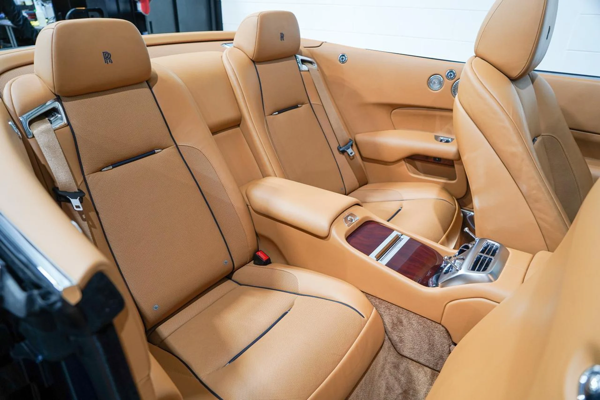 mph016_607843115_b234c5013efbf4736a65f99596c35a5f_2fe0d4a57b