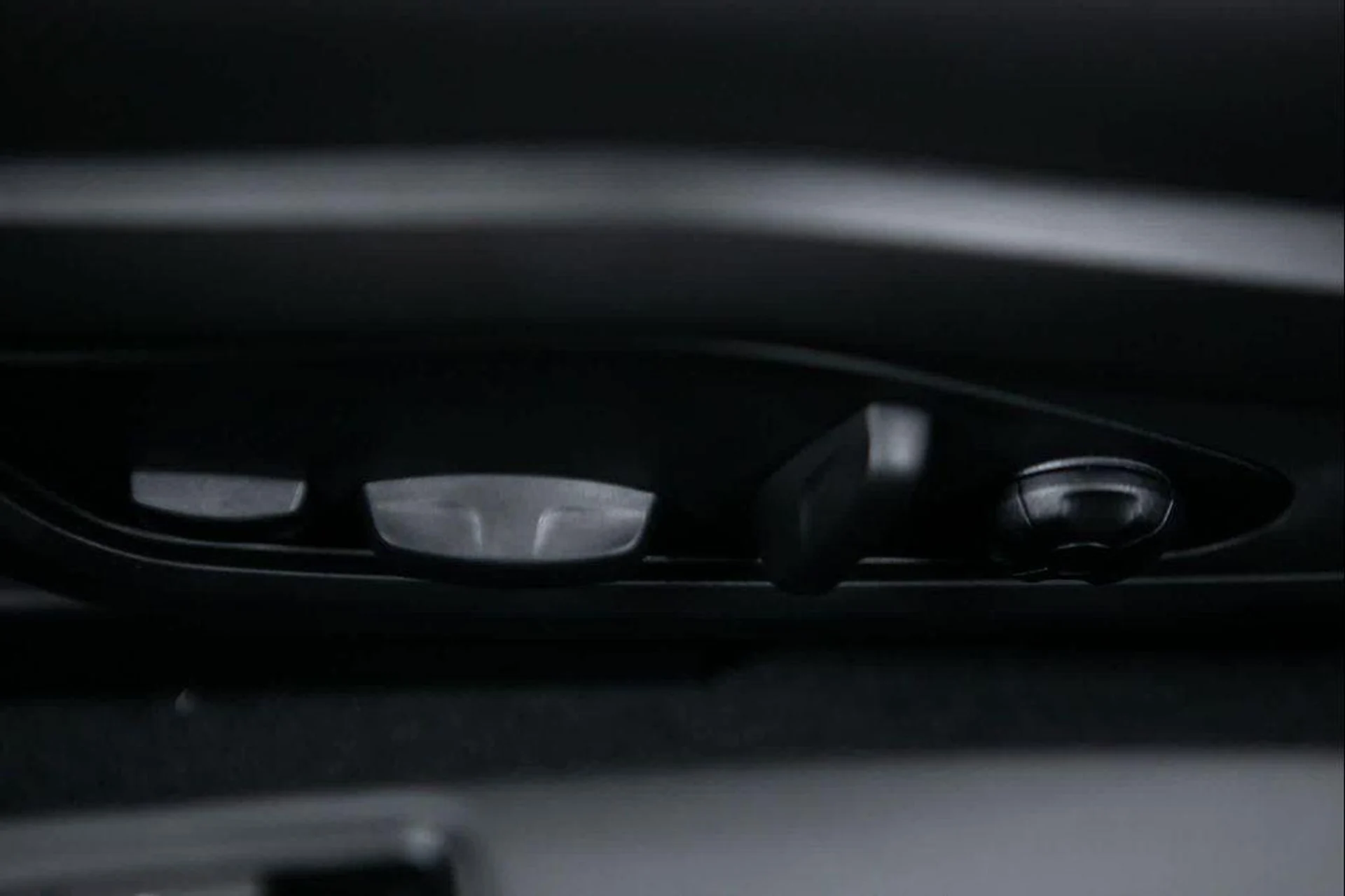 mph016_608416185_g0proho10p_Dp_Cr_J_Ovhw5_E_Igwf_CA_af920e3135